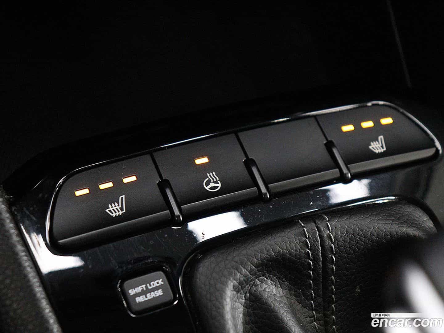 Stonic Kia 2017.7-INNER-010