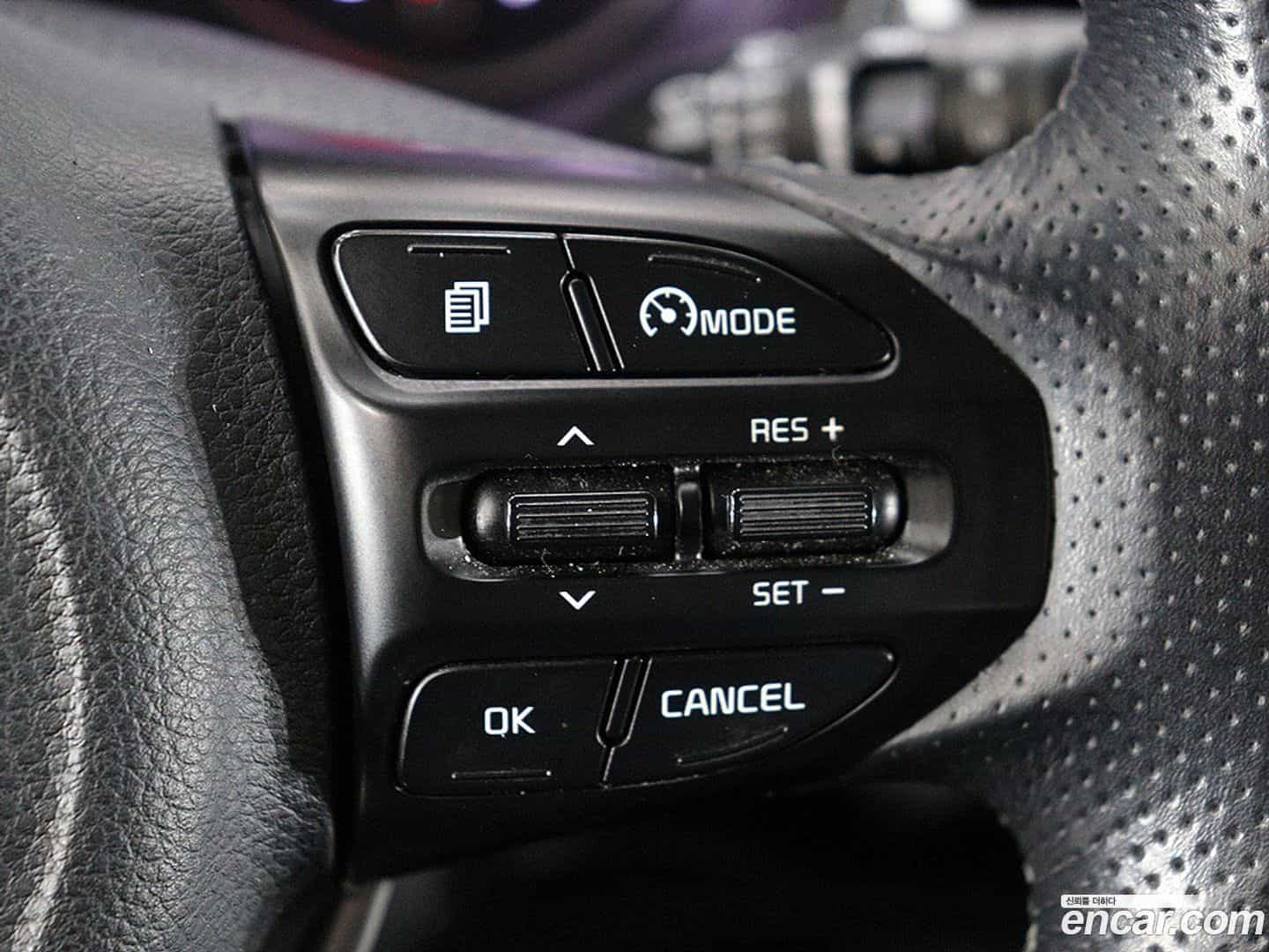 Stonic Kia 2017.7-OPTION-015