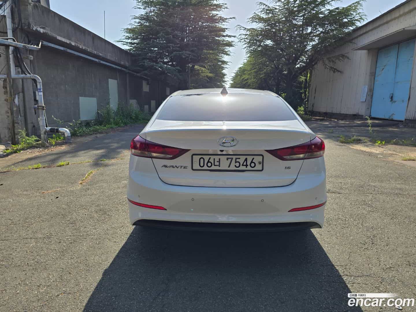 AVANTE Hyundai 2018.1-OUTER-005