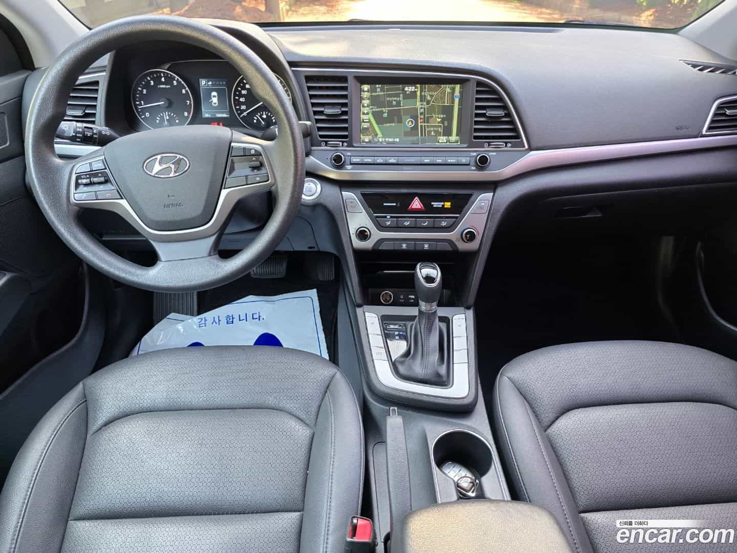 AVANTE Hyundai 2018.1-OPTION-015