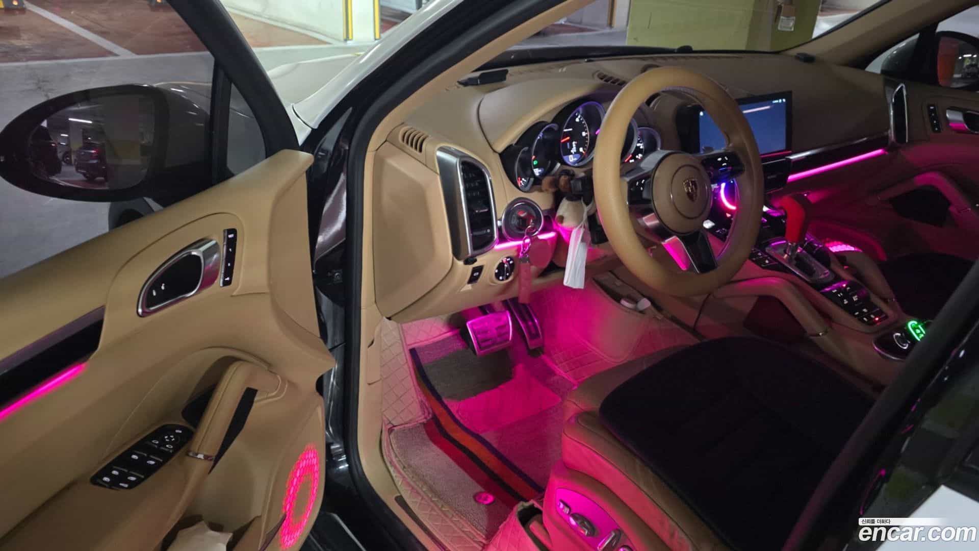 Cayenne Porsche 2015.2-OPTION-018