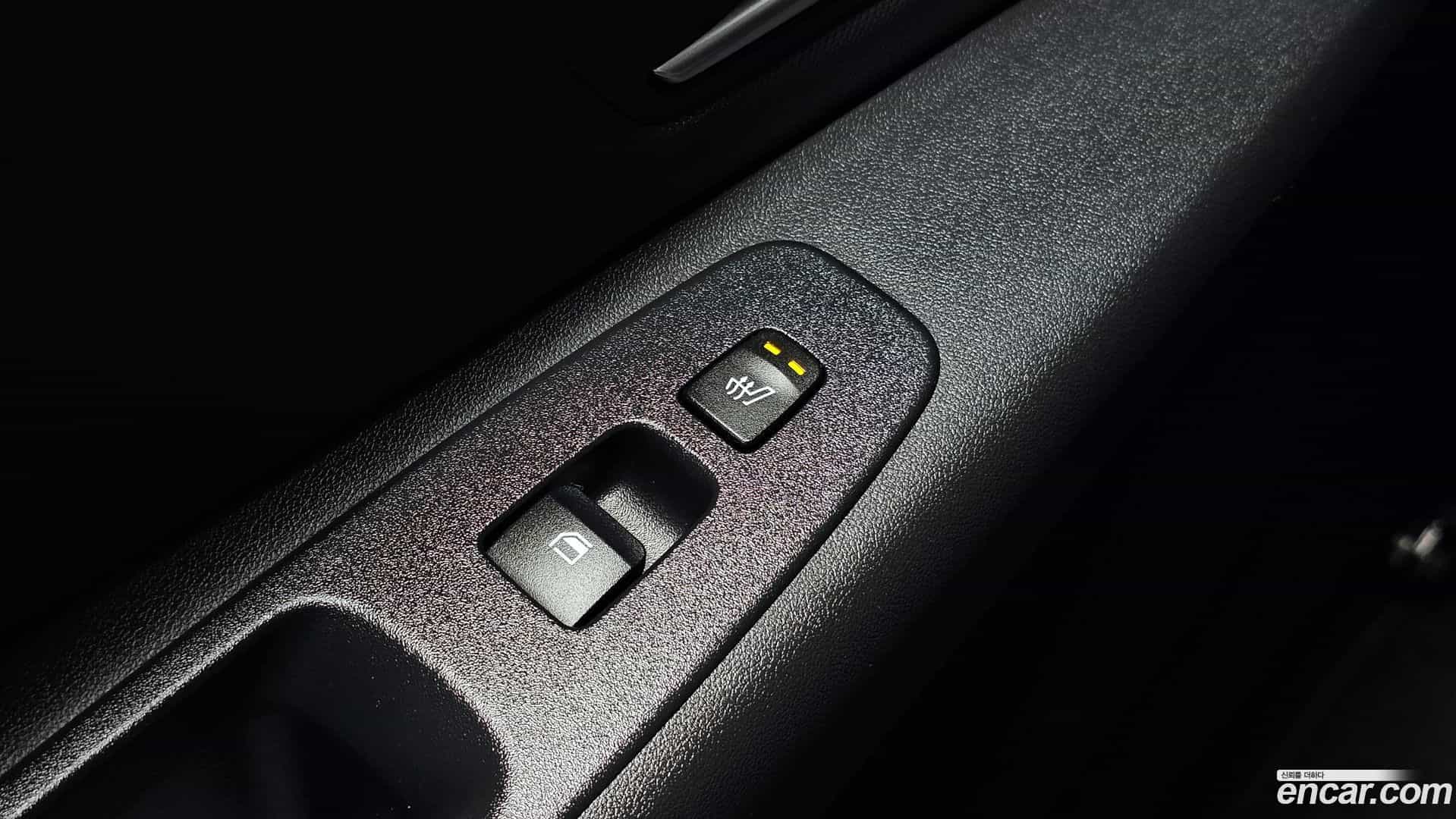 AVANTE Hyundai 2021.11-OPTION-023