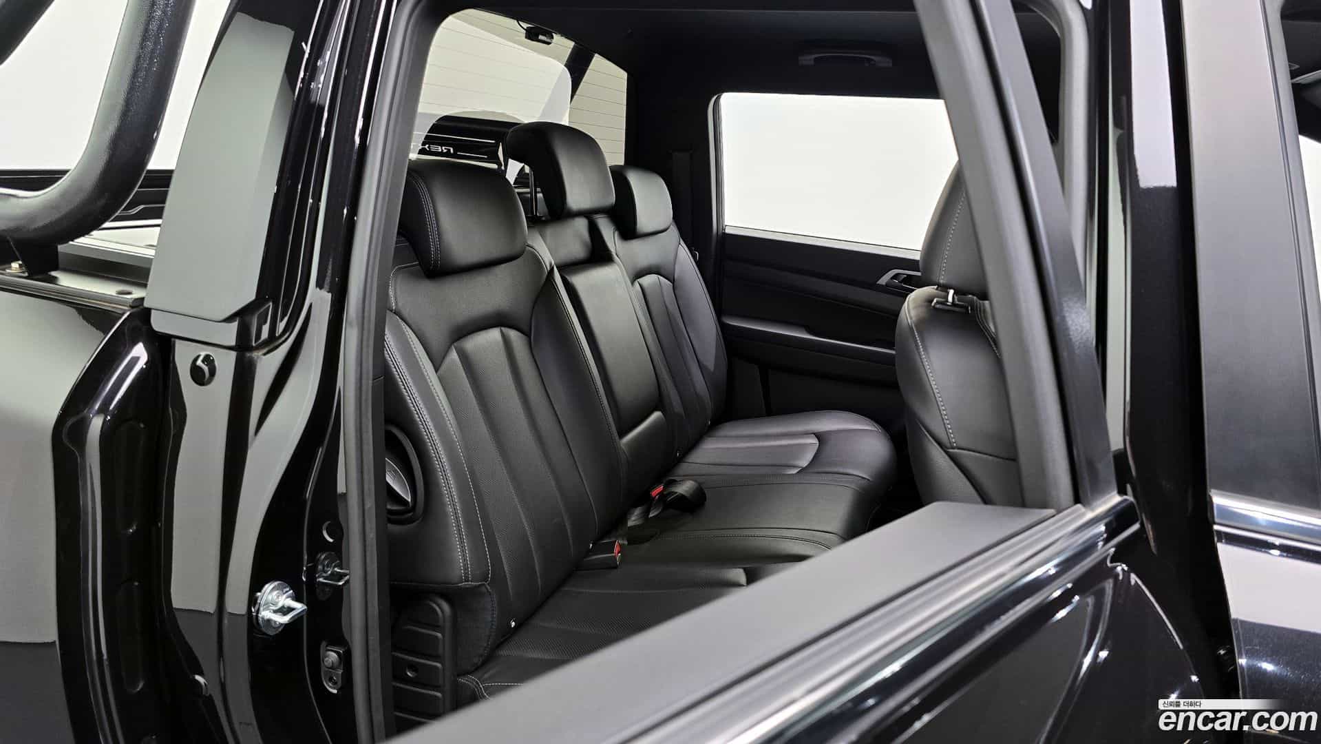 Rexton KG Mobility 2023.3-OPTION-016