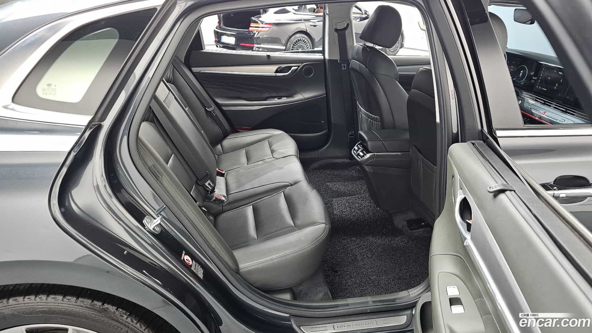 Grandeur Hyundai 2020.8-OPTION-016