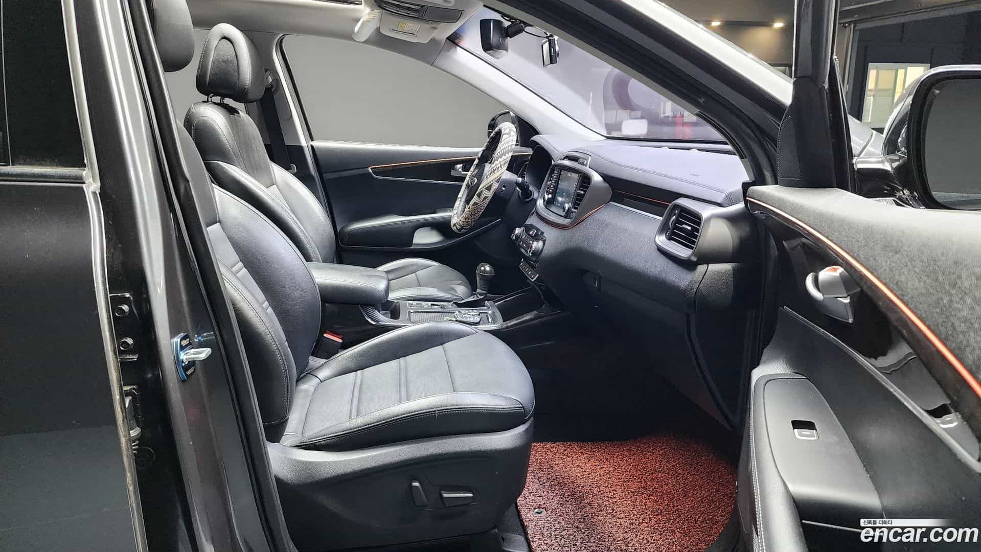 Sorento Kia 2015.3-INNER-010