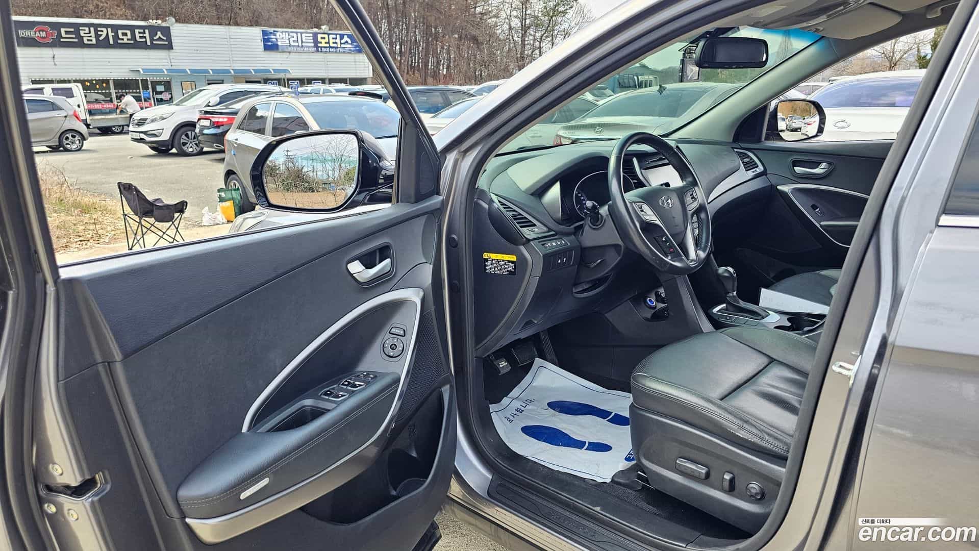 Santafe Hyundai 2016.9-INNER-010
