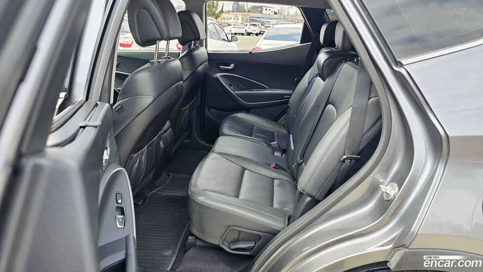Santafe Hyundai 2016.9-OPTION-015