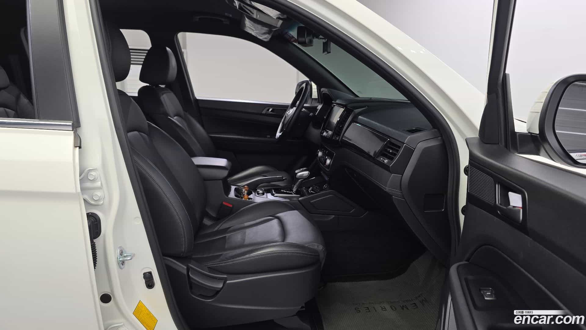 Rexton KG Mobility 2020.7-OPTION-016