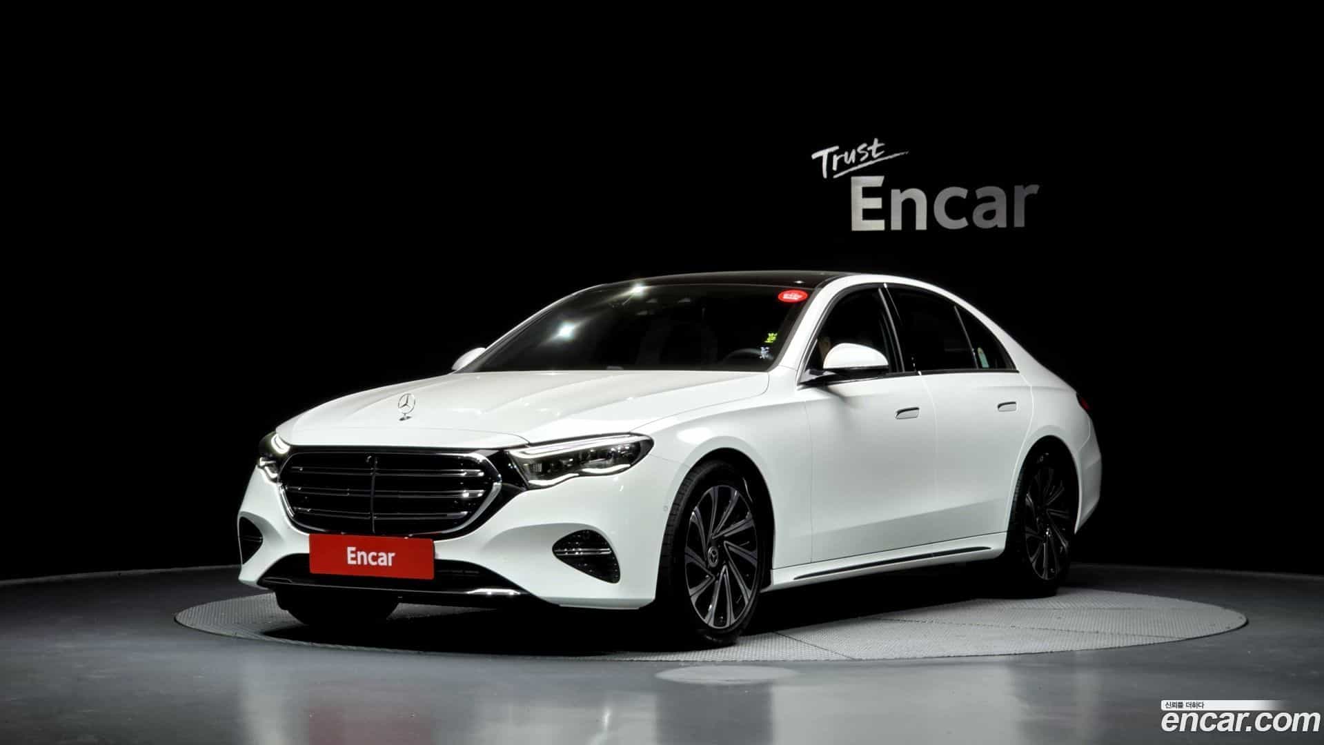 E-Class Mercedes-Benz 2025.4-OUTER-001