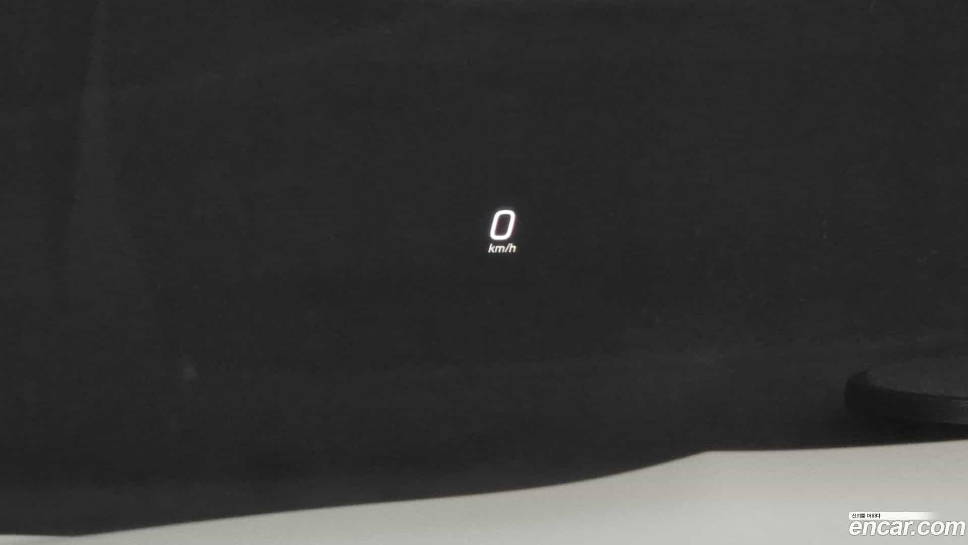 E-Class Mercedes-Benz 2025.4-OPTION-021