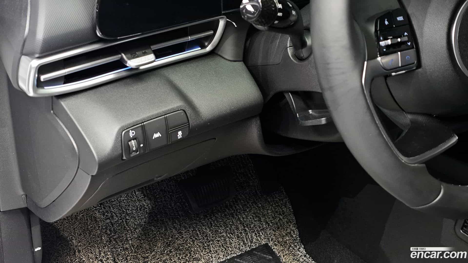 AVANTE Hyundai 2020.4-OPTION-021