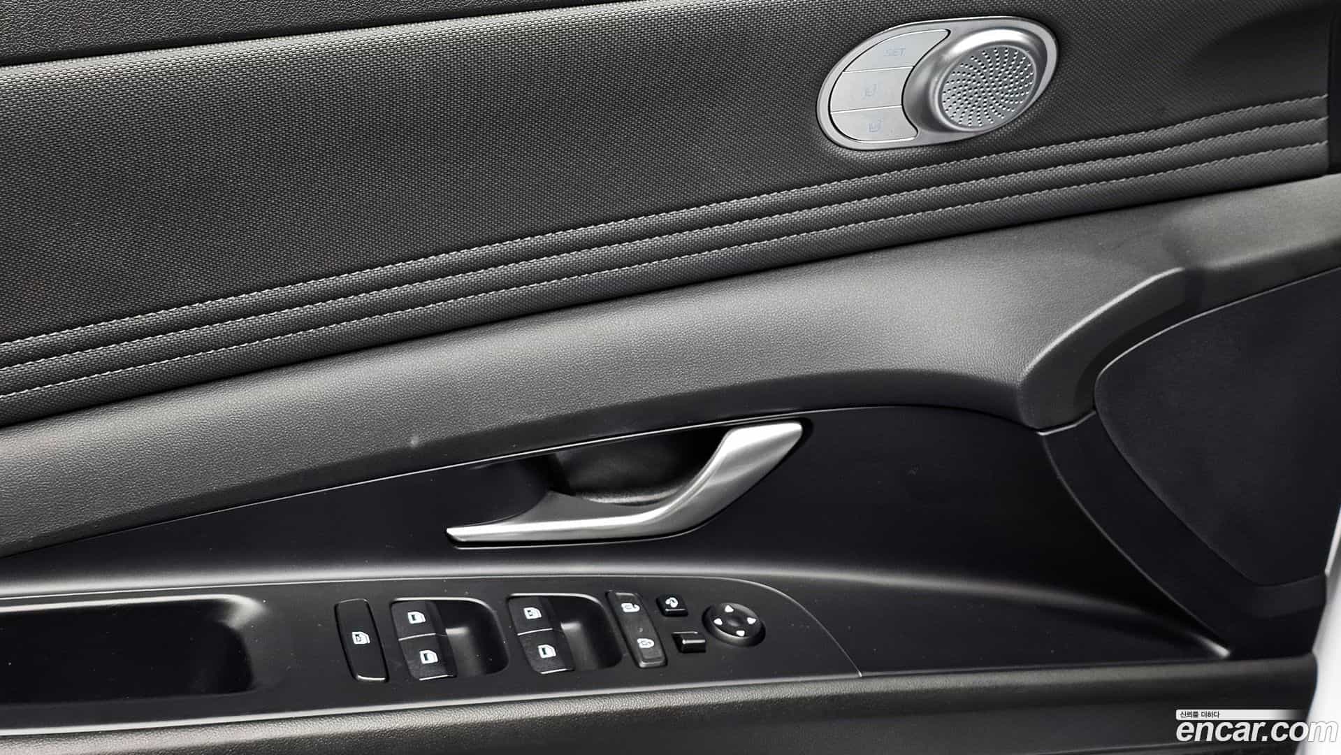 AVANTE Hyundai 2020.4-OPTION-022