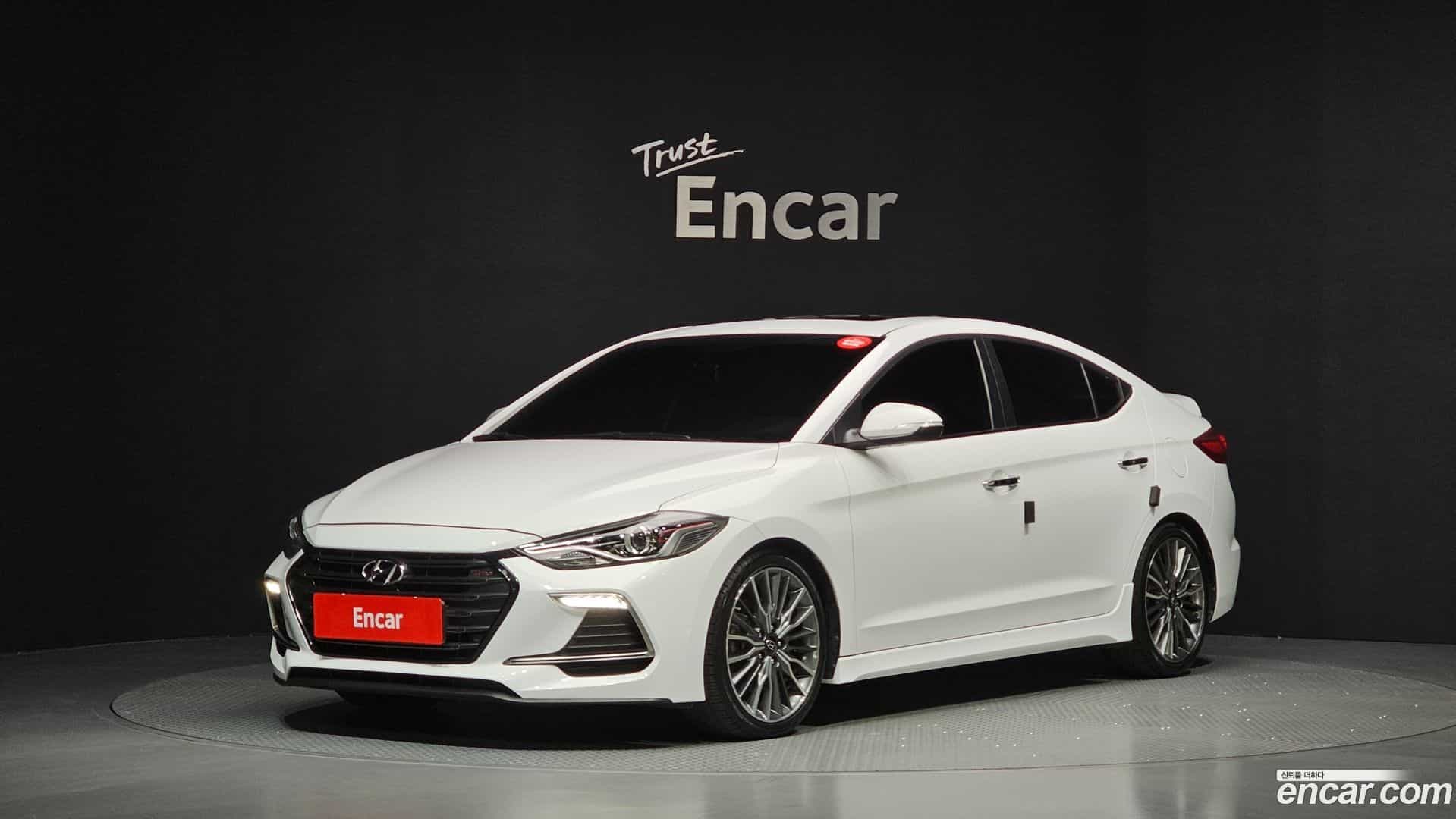 AVANTE Hyundai 2016.7-OUTER-001