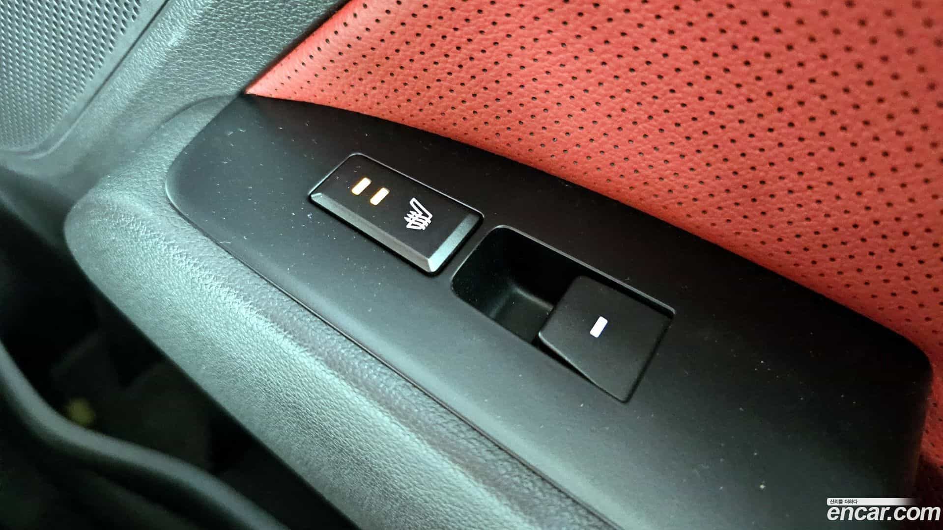 AVANTE Hyundai 2016.7-OPTION-022