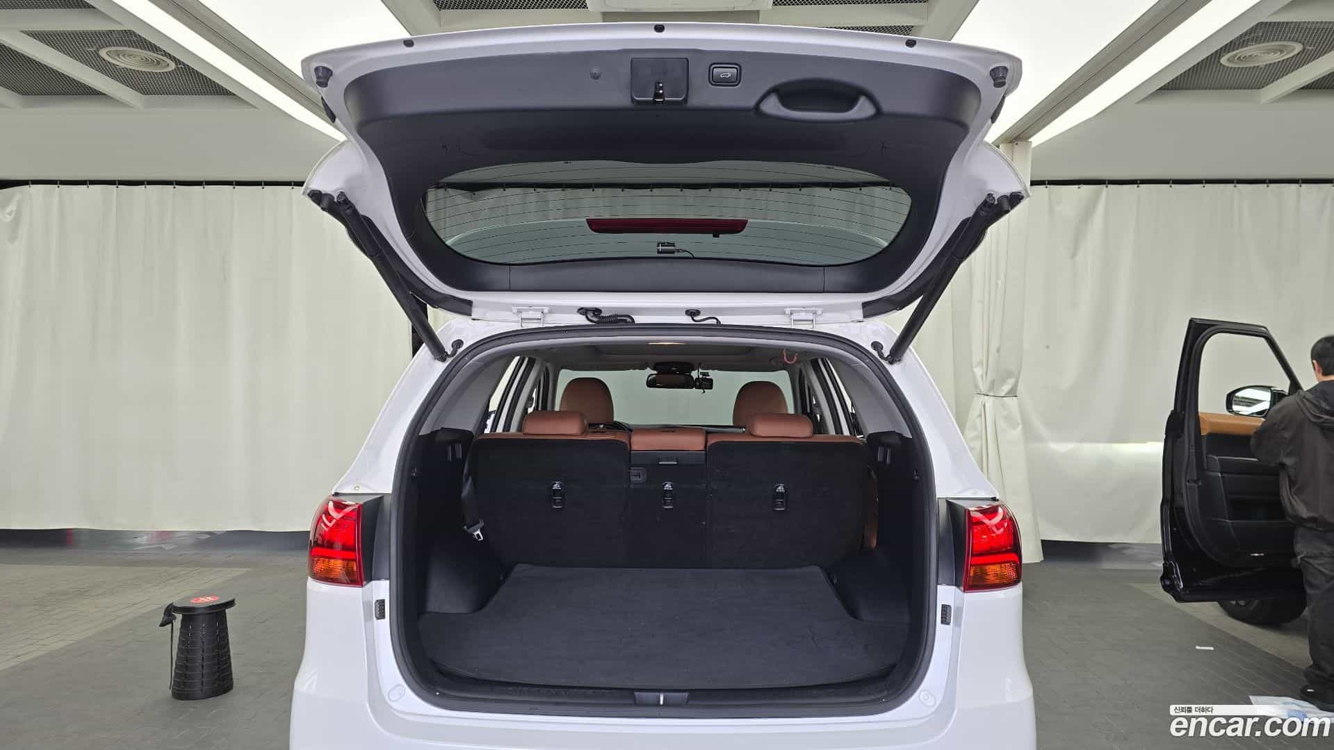 Sorento Kia 2019.3-OPTION-024