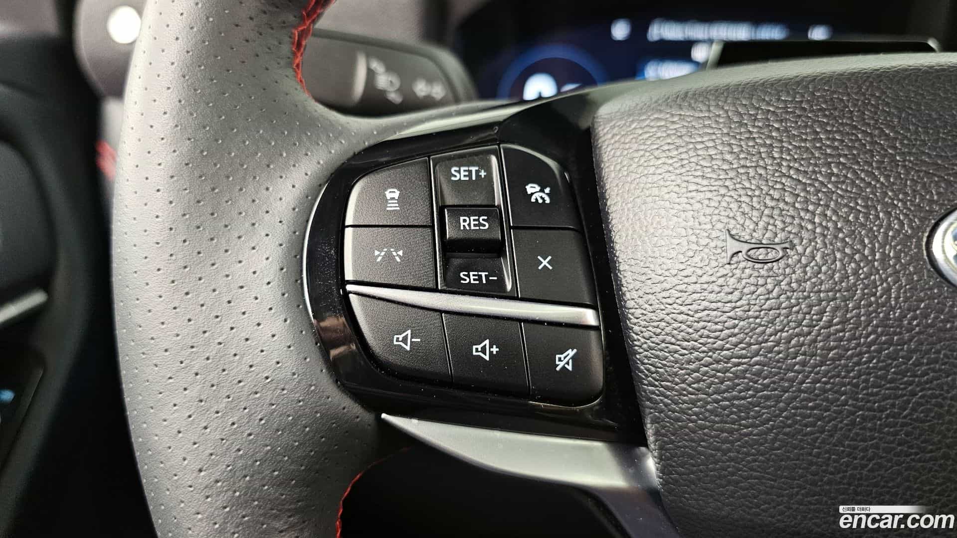 Explorer Ford 2025.1-OPTION-021