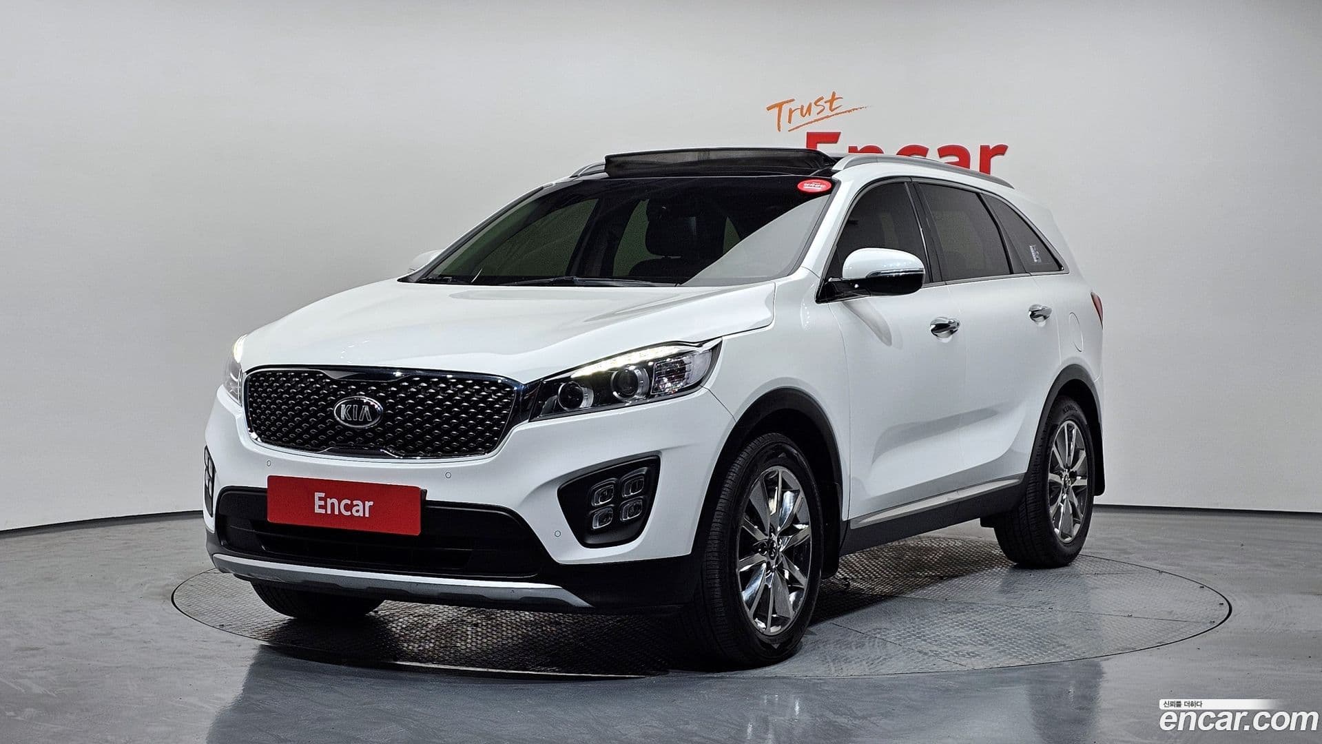 Main__Slider__Photo:Sorento Kia 2016.1-0