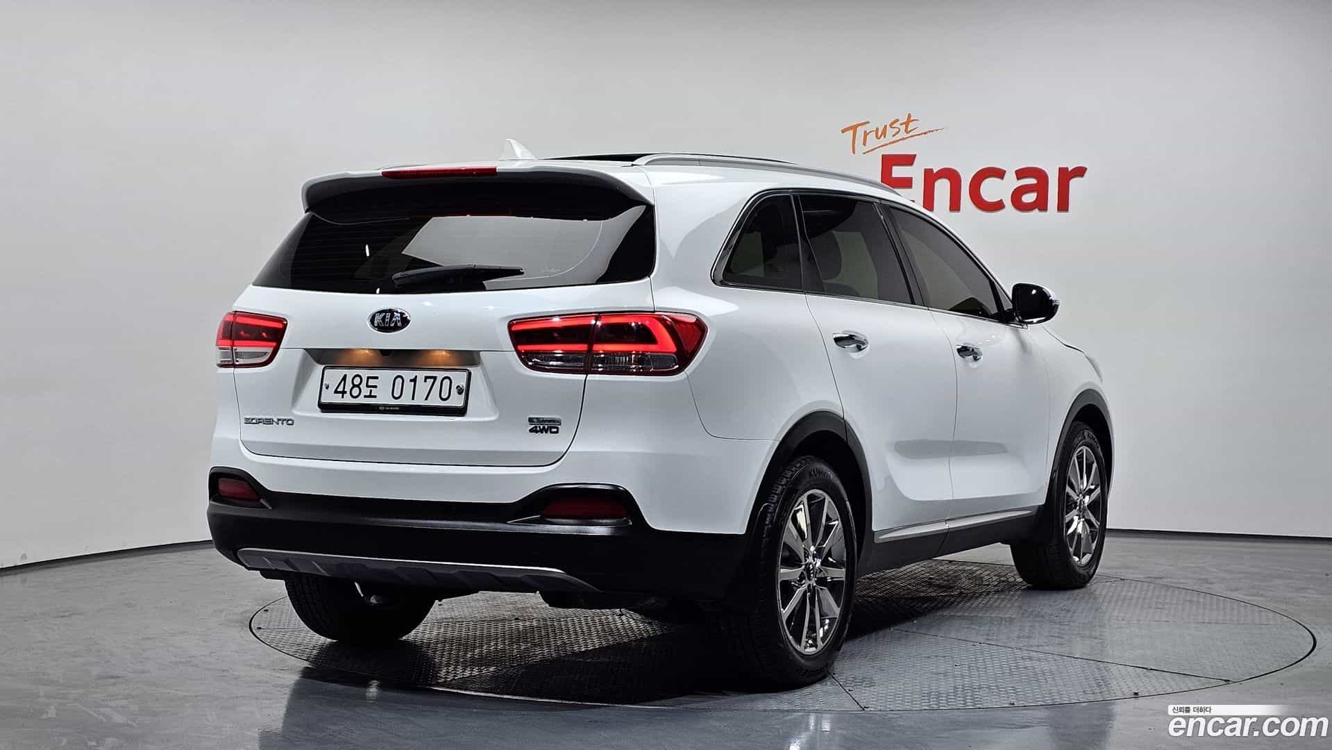 Sorento Kia 2016.1-OUTER-002