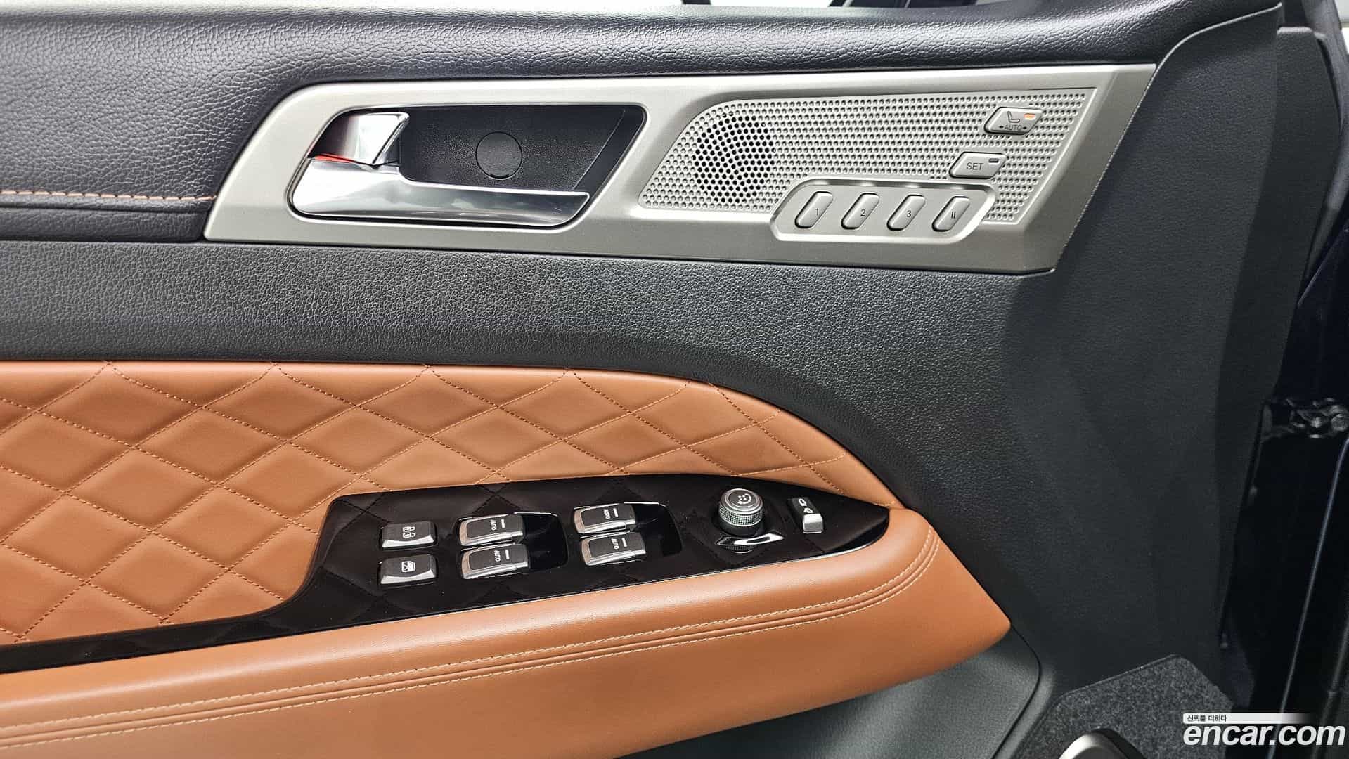 Rexton KG Mobility 2018.3-OPTION-021