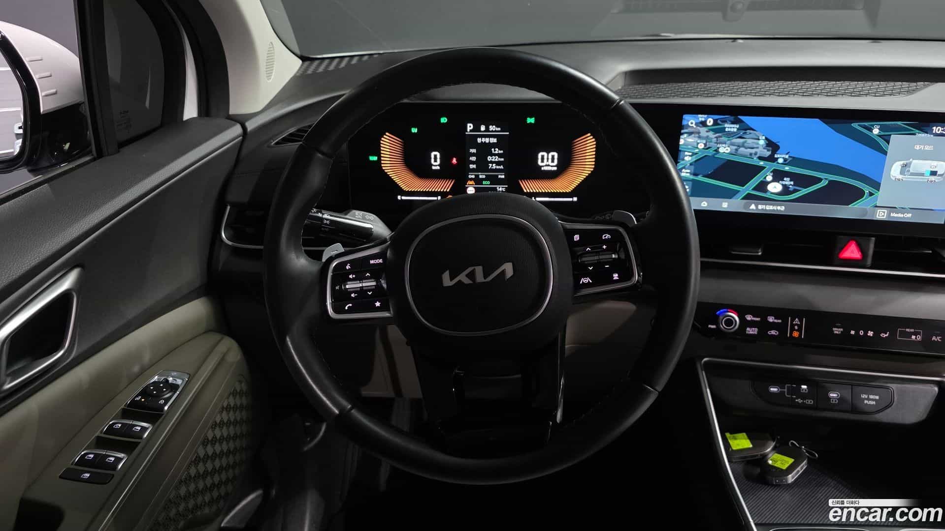Canival Kia 2024.8-OPTION-017
