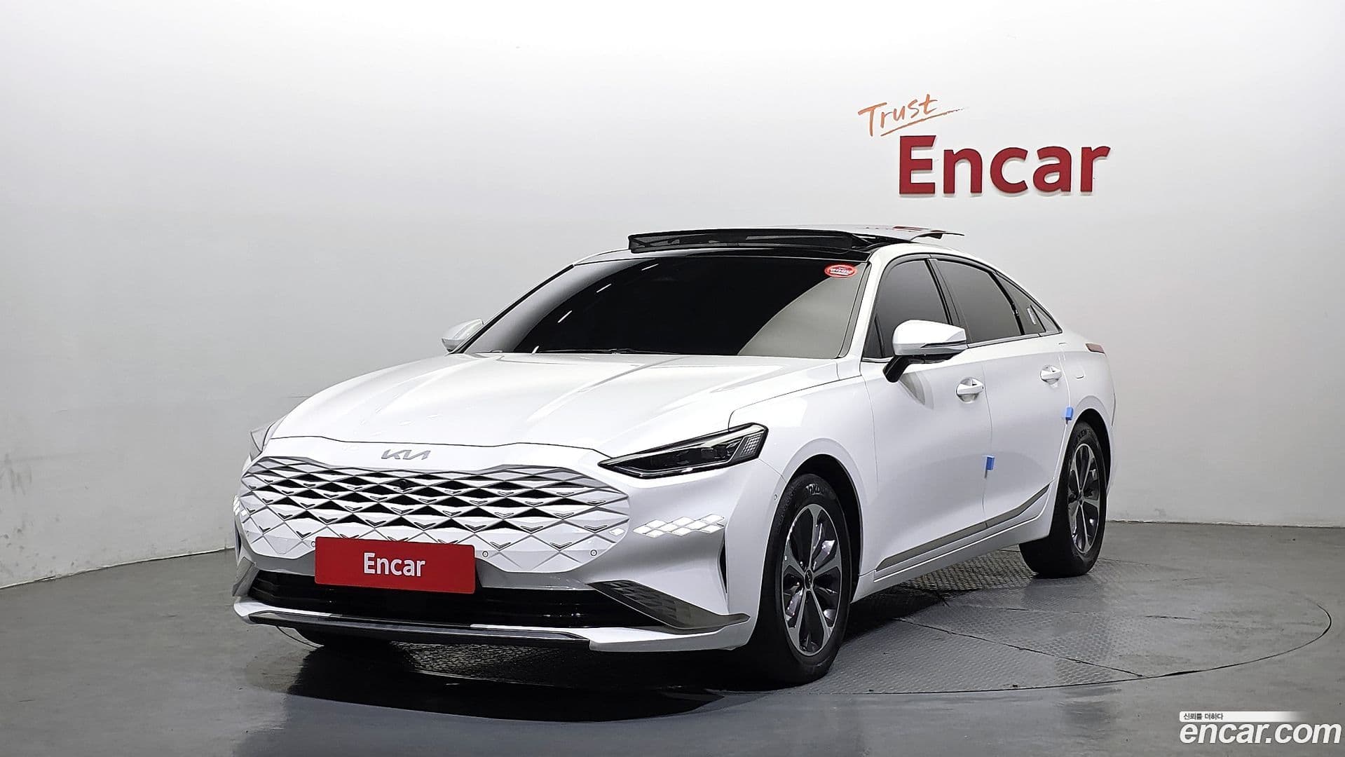 Main__Slider__Photo:K8 Kia 2023.3-0