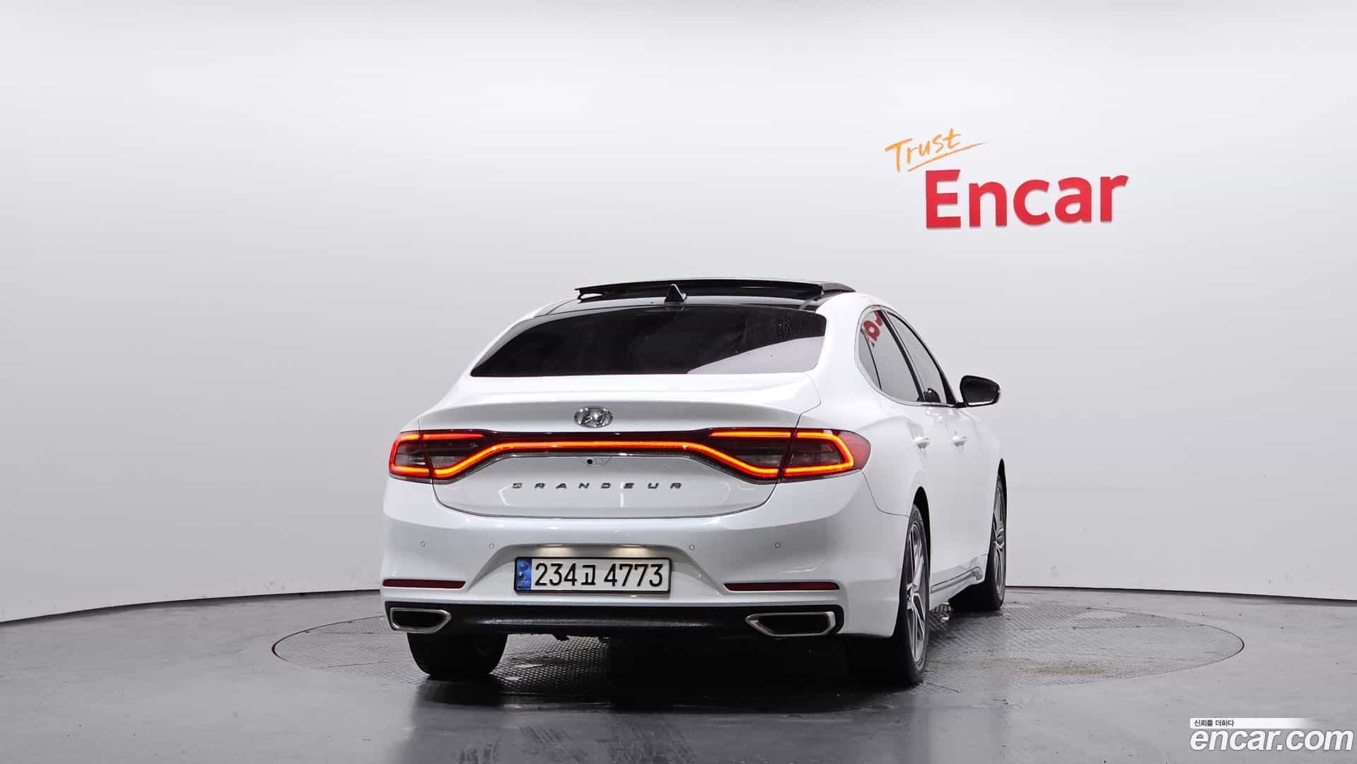 Grandeur Hyundai 2018.5-OUTER-004
