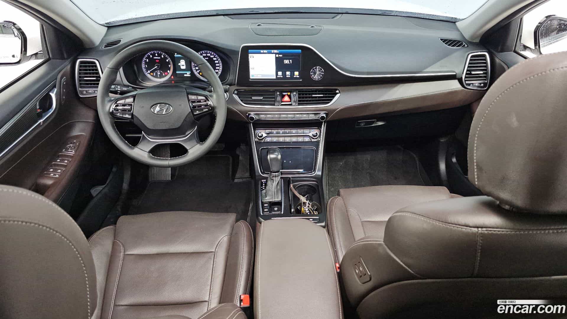 Grandeur Hyundai 2018.5-INNER-007
