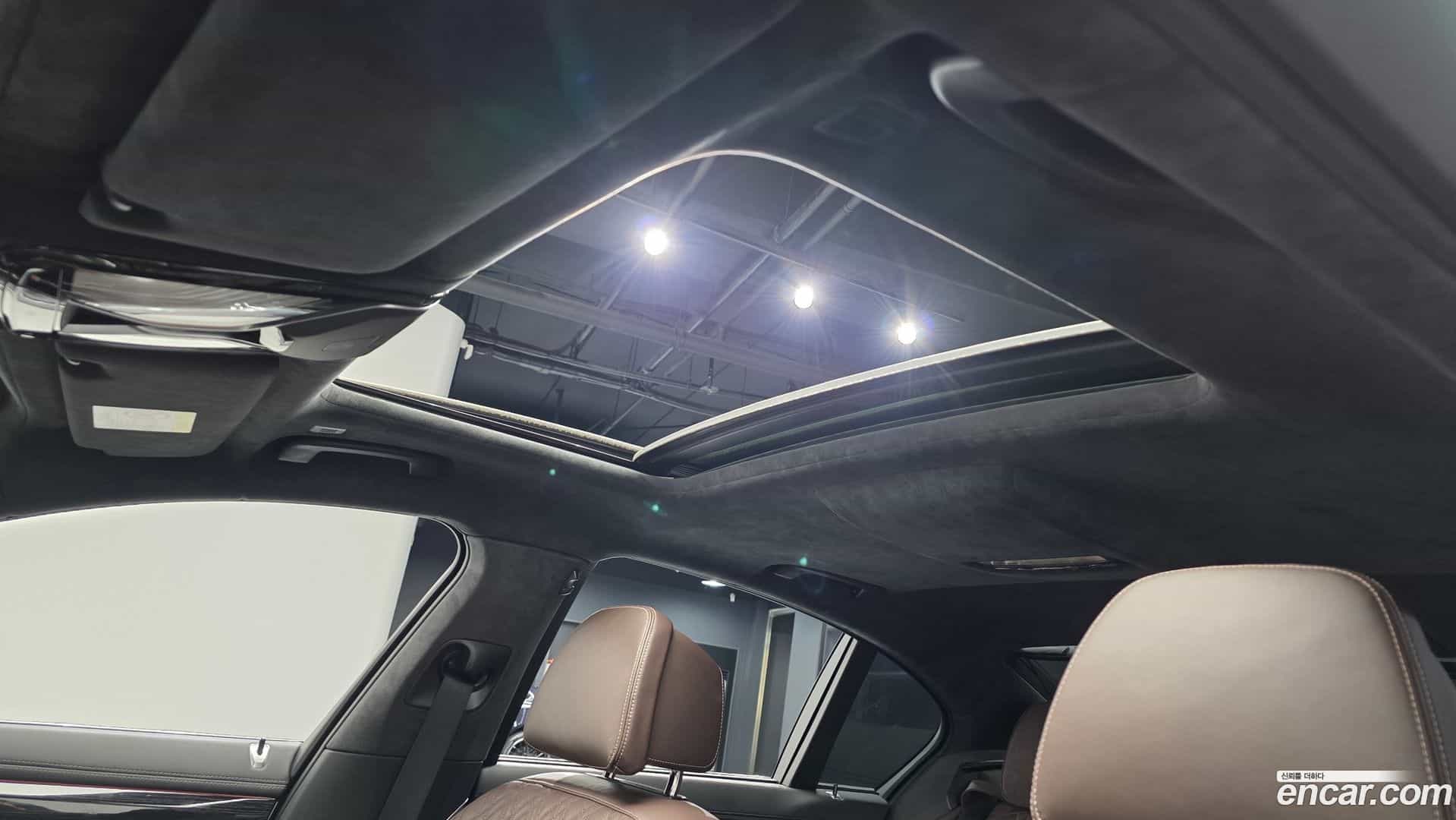 7-Series BMW 2021.0-OPTION-023
