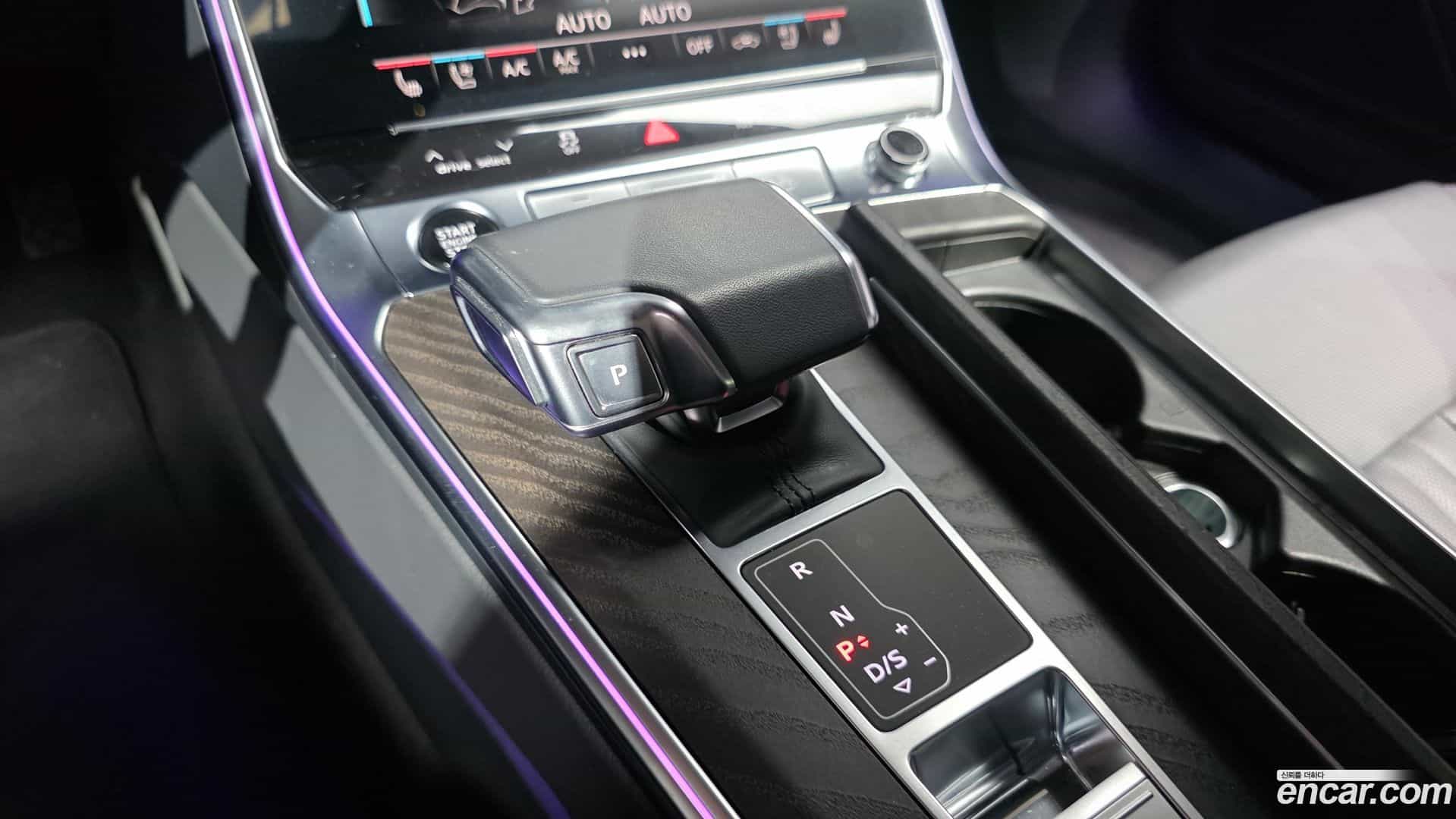 A6 Audi 2022.11-INNER-009