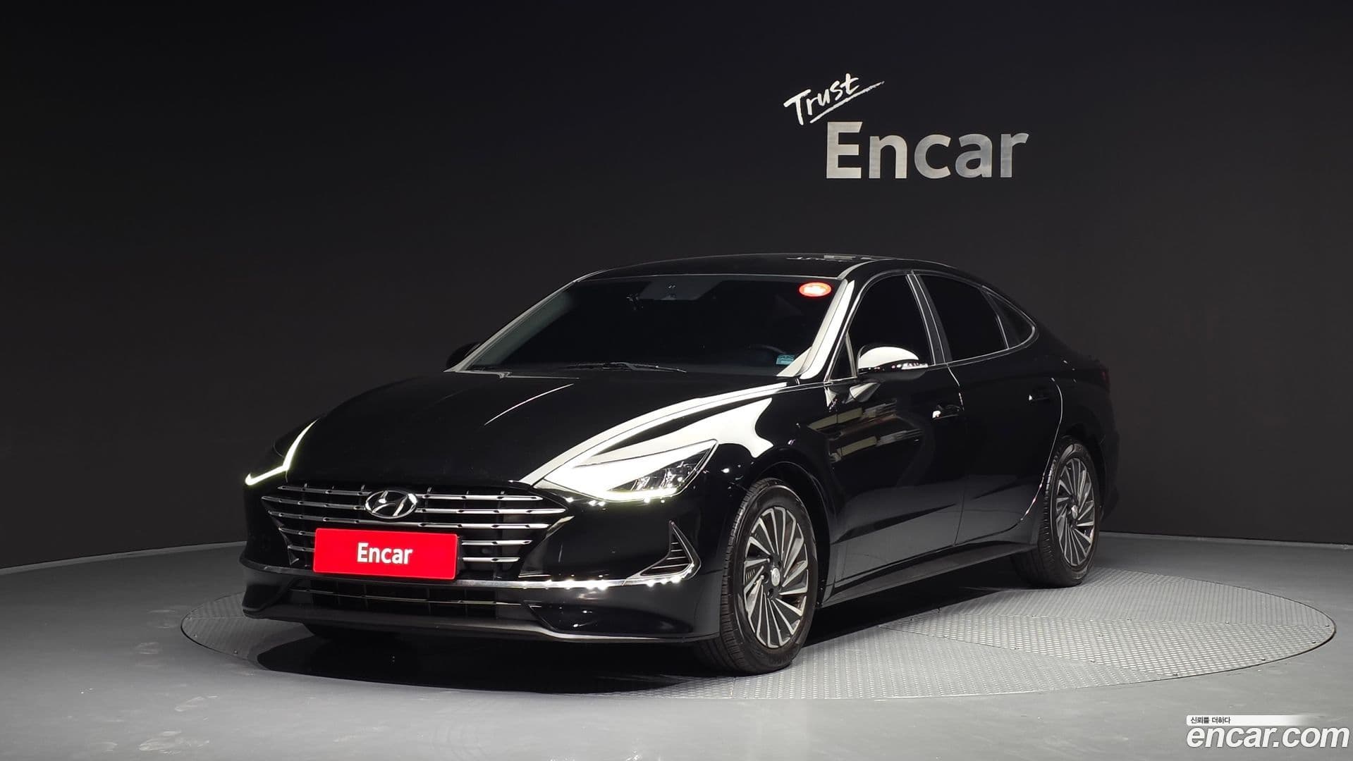 Main__Slider__Photo:Sonata Hyundai 2021.9-0
