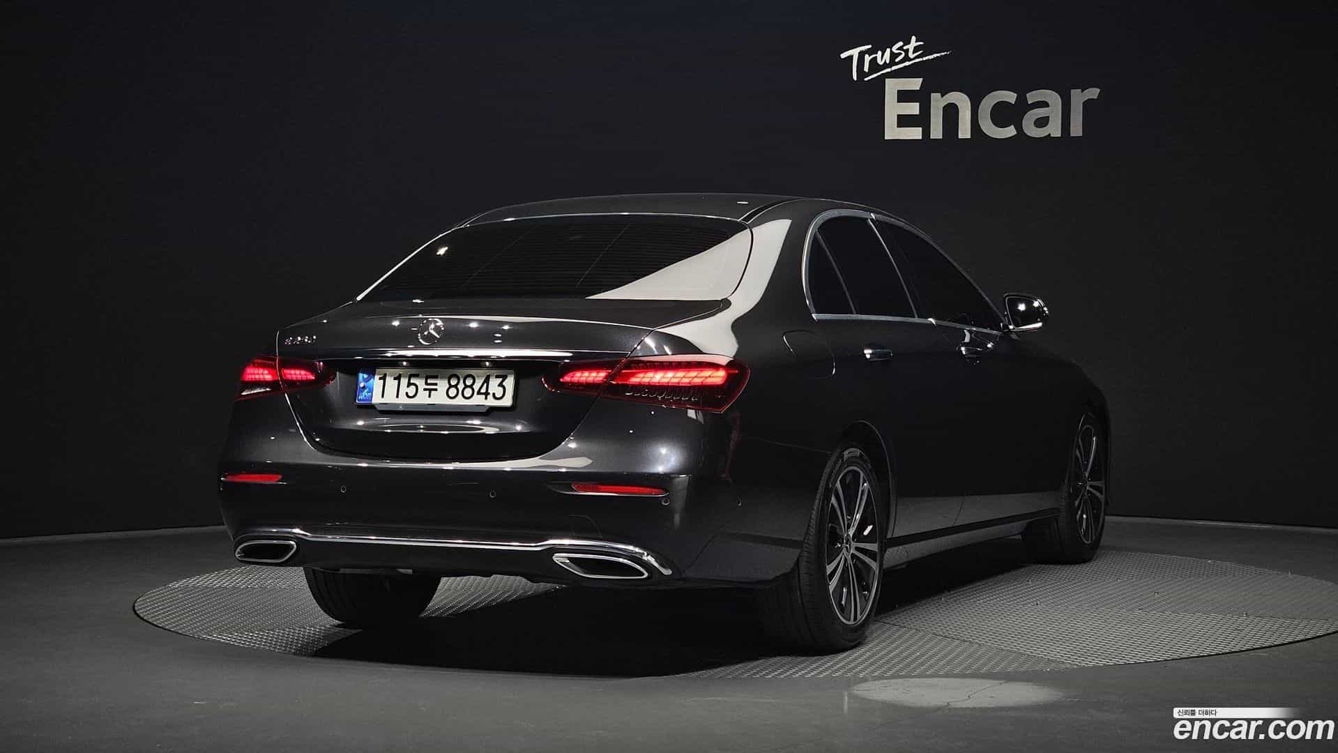 E-Class Mercedes-Benz 2021.4-OUTER-002