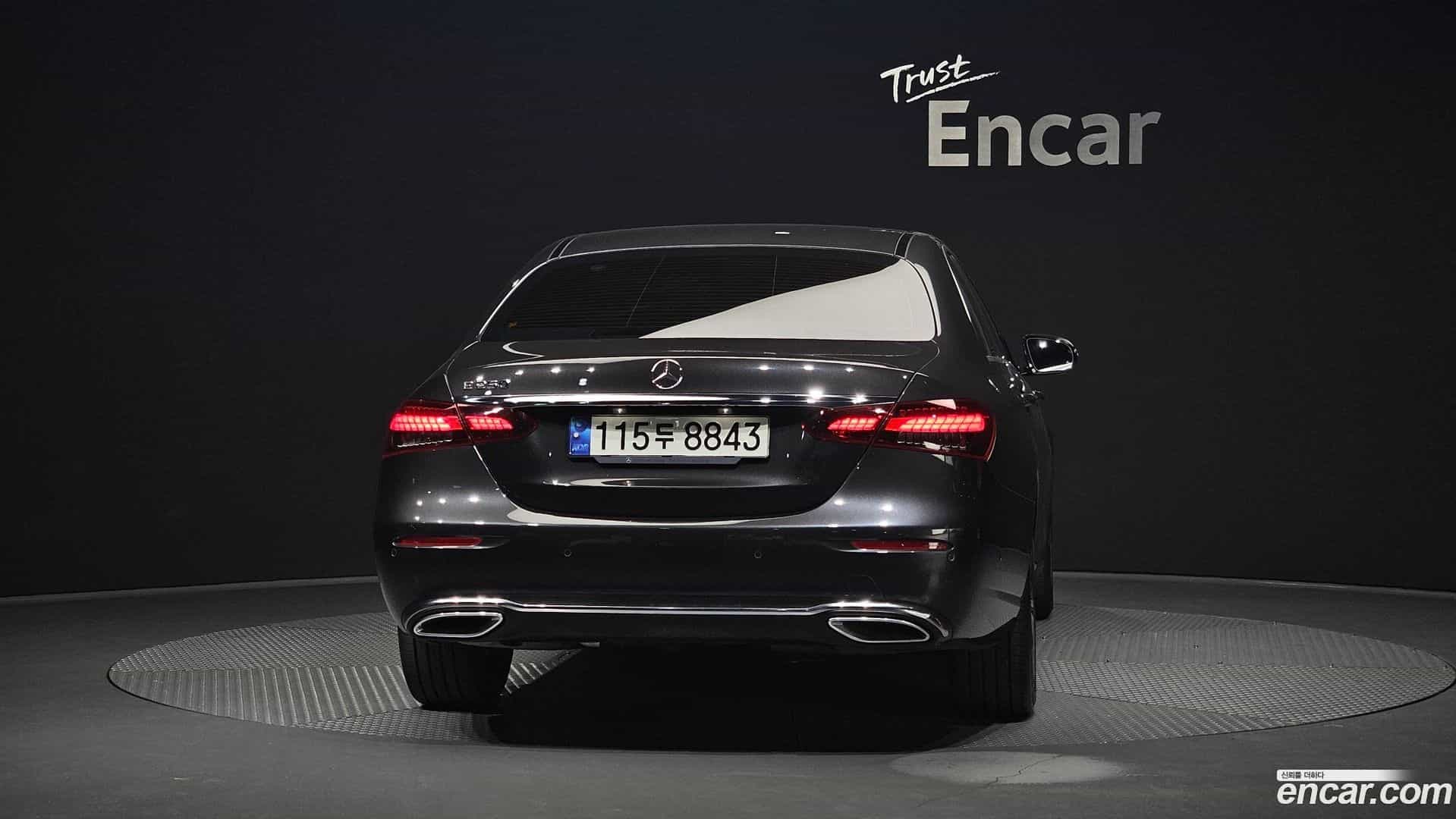 E-Class Mercedes-Benz 2021.4-OUTER-004