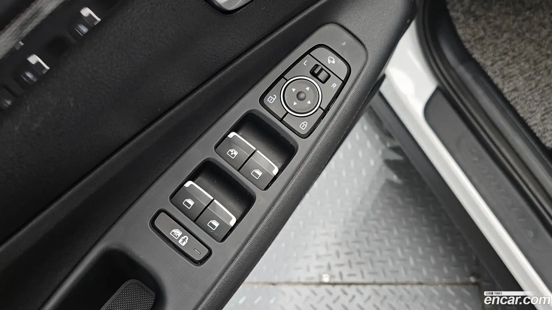 Santafe Hyundai 2023.8-OPTION-020