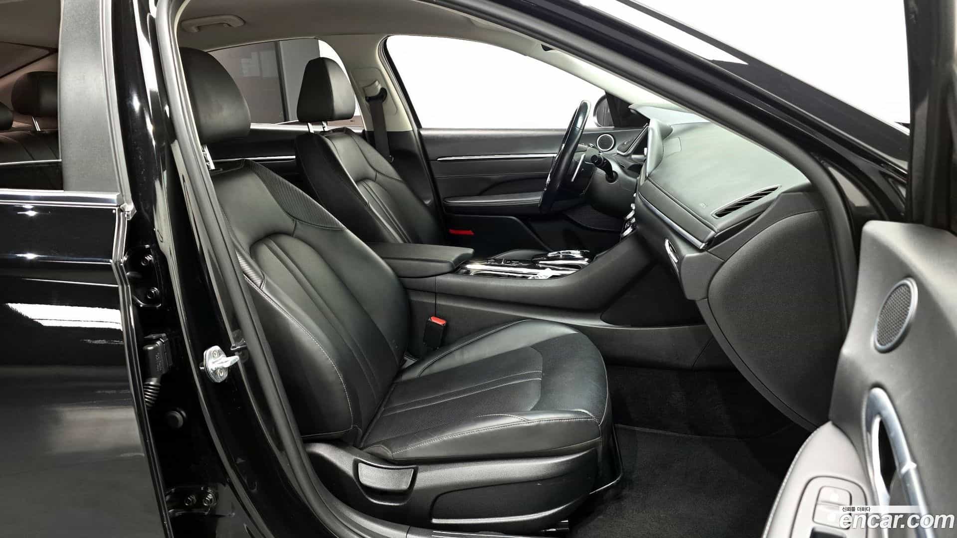 Sonata Hyundai 2021.6-OPTION-015