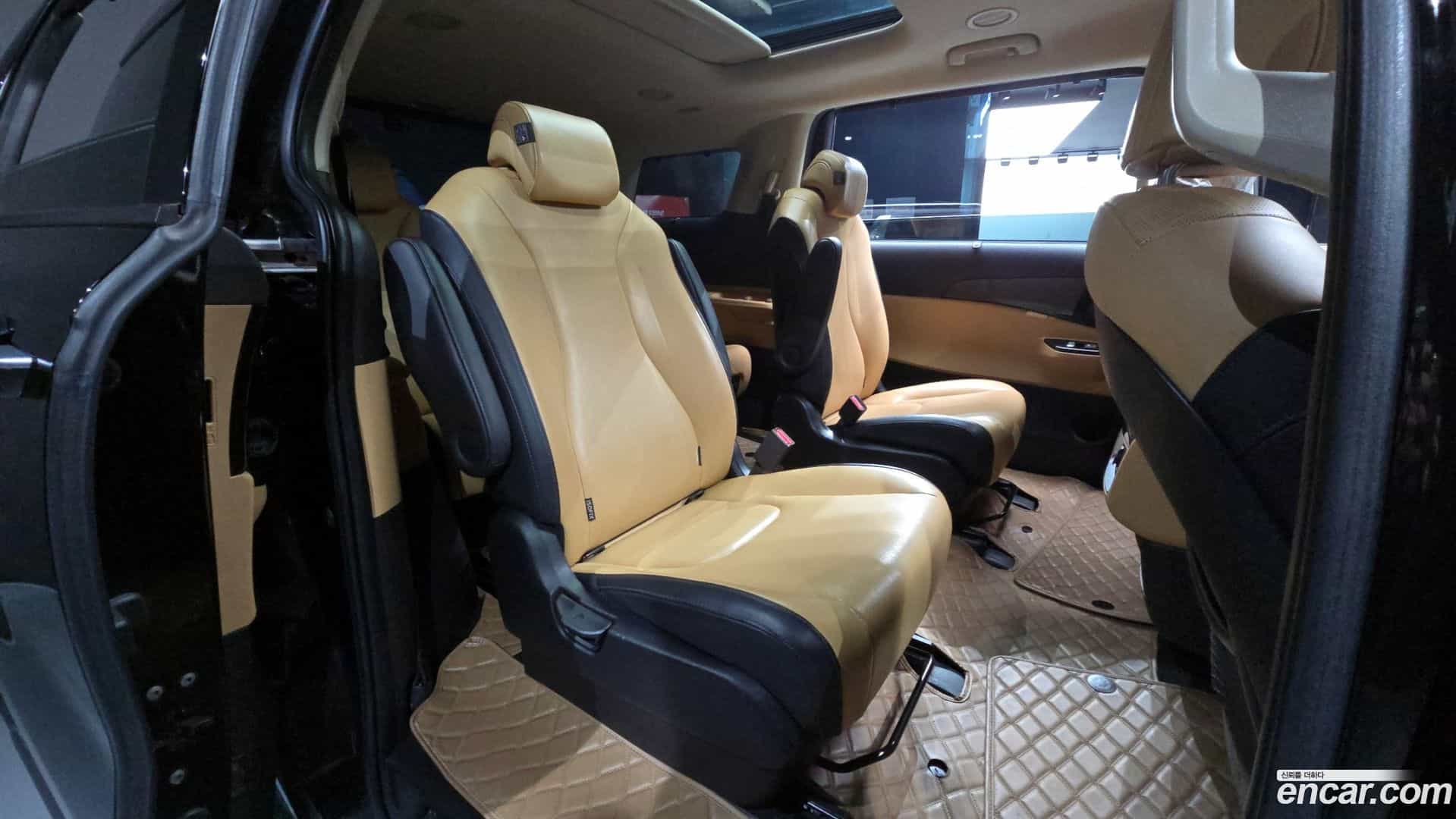 Canival Kia 2021.2-OPTION-016