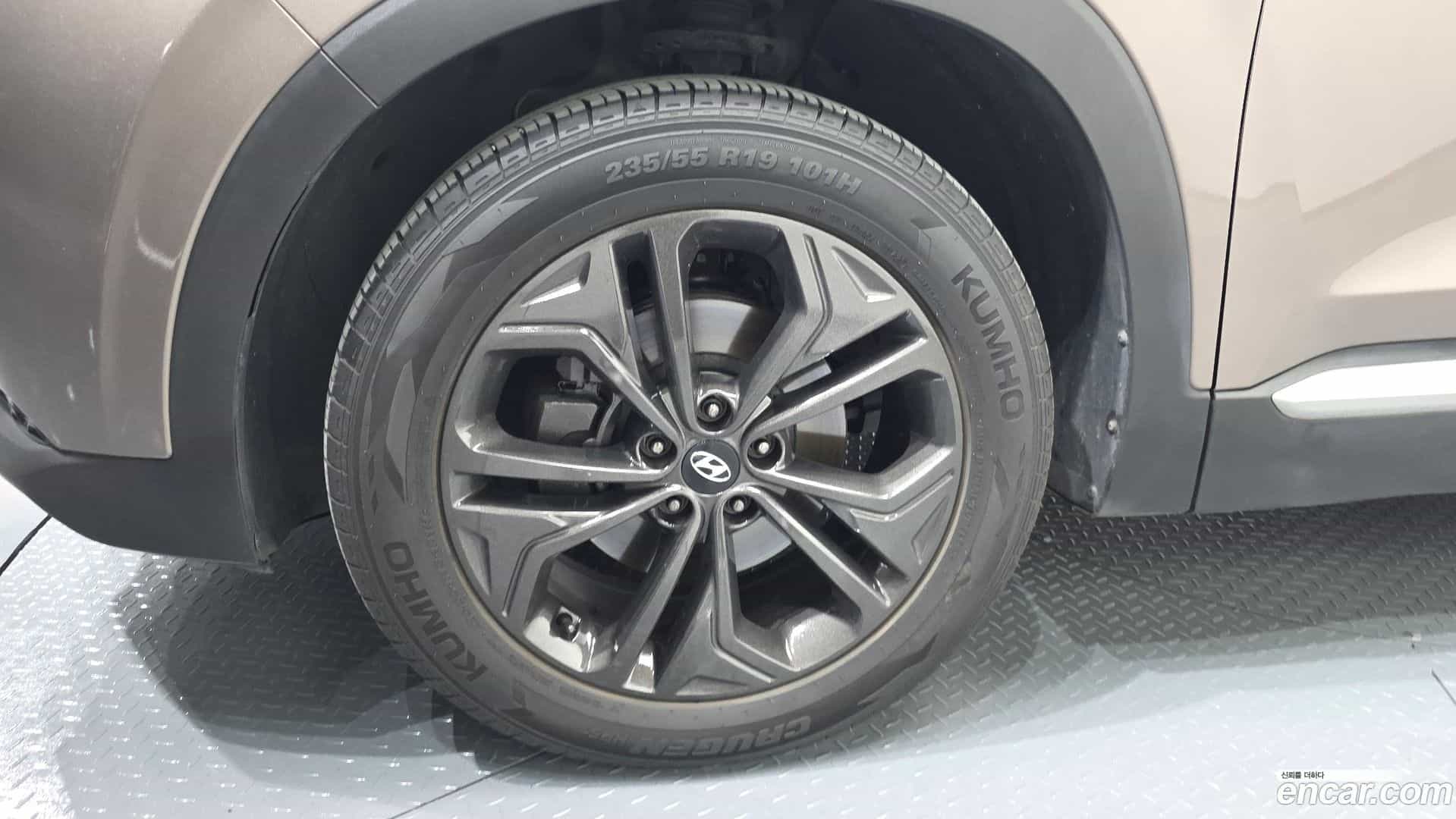 Santafe Hyundai 2018.2-OUTER-005