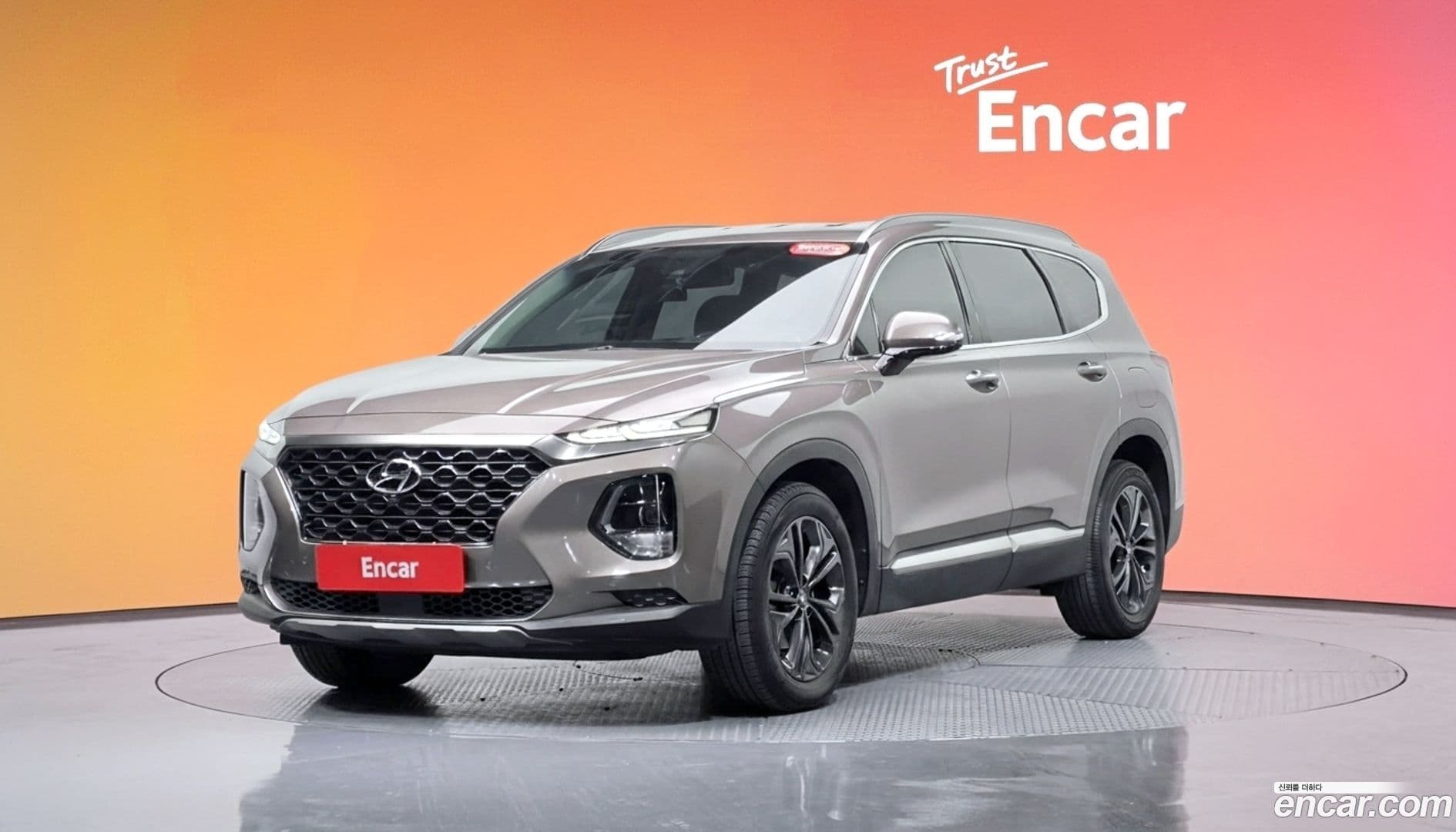 Main__Slider__Photo:Santafe Hyundai 2018.2-0
