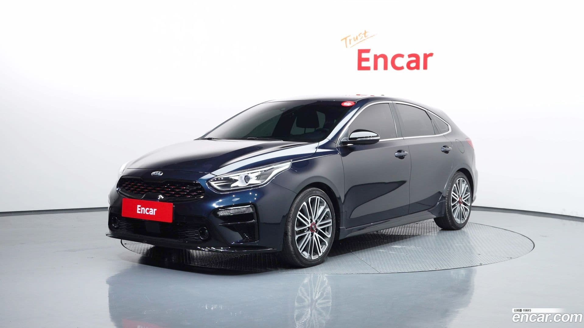Main__Slider__Photo:K3 Kia 2019.5-0