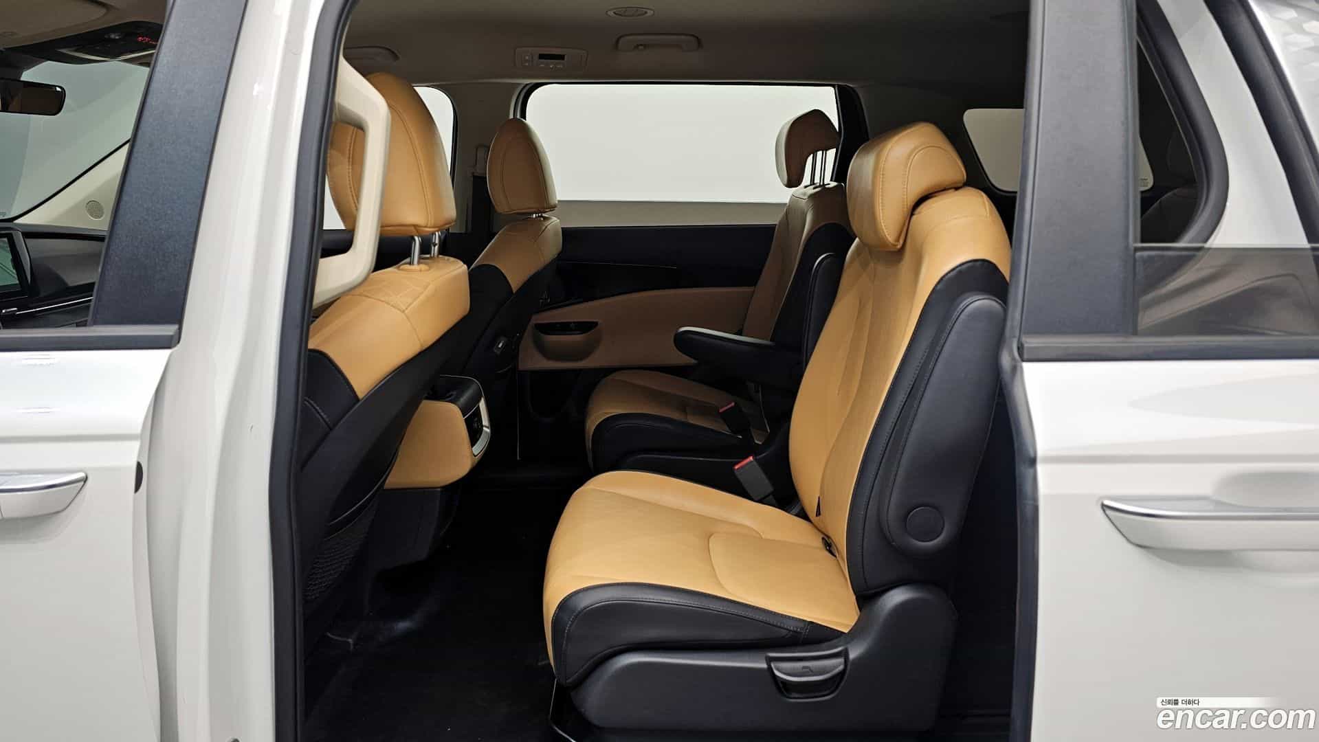 Canival Kia 2023.3-OPTION-016