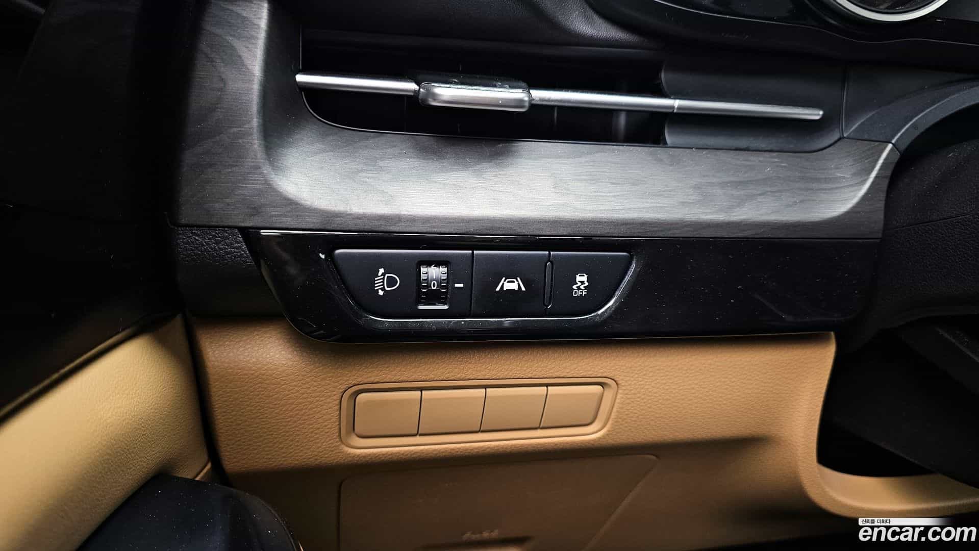 Canival Kia 2023.3-OPTION-022
