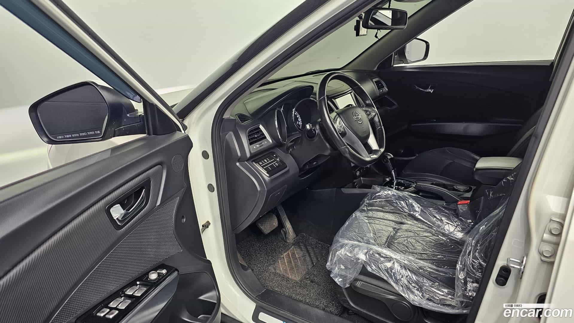 TIBOLI KG Mobility 2018.0-INNER-010