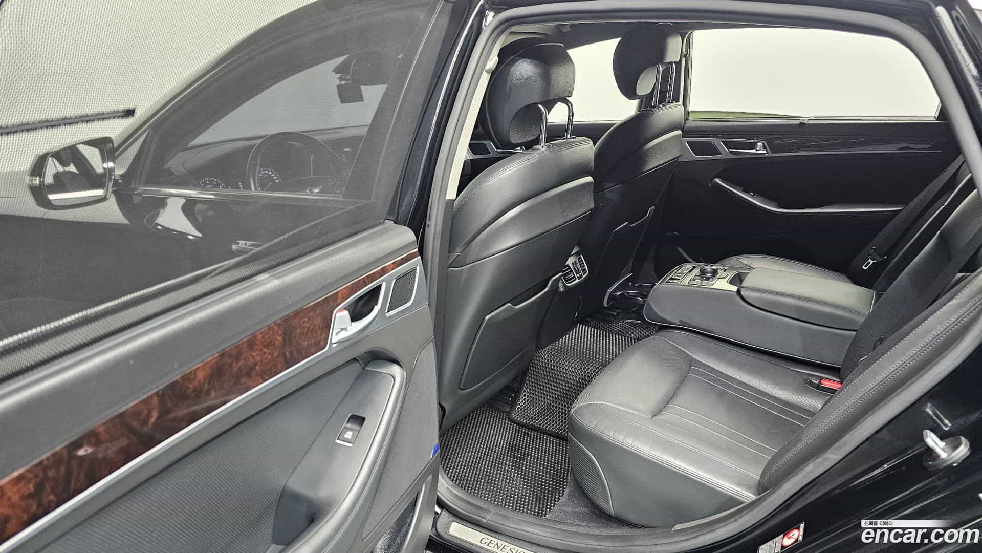 Genesis Hyundai 2014.10-OPTION-015