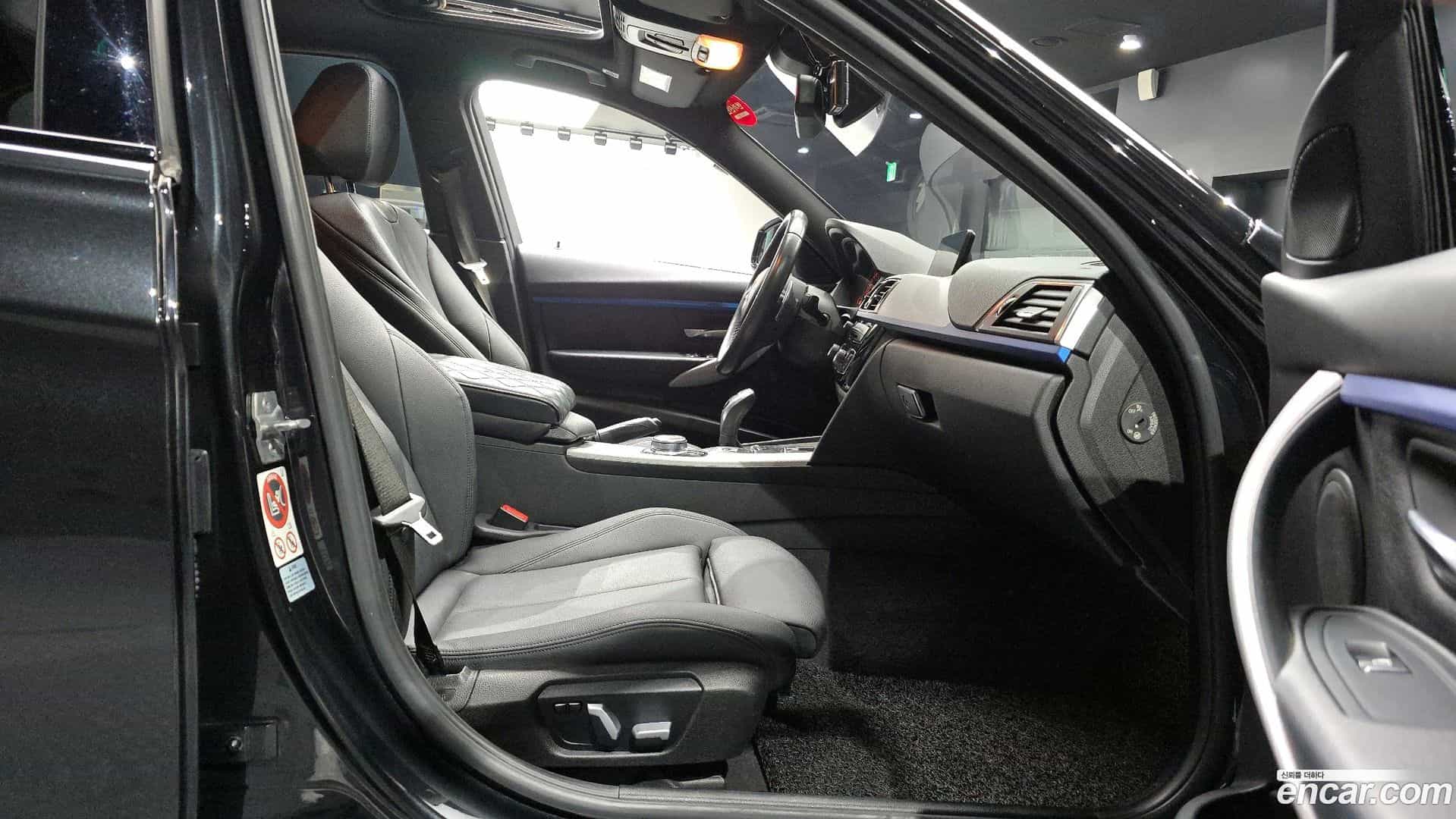 3-Series BMW 2017.4-OPTION-015
