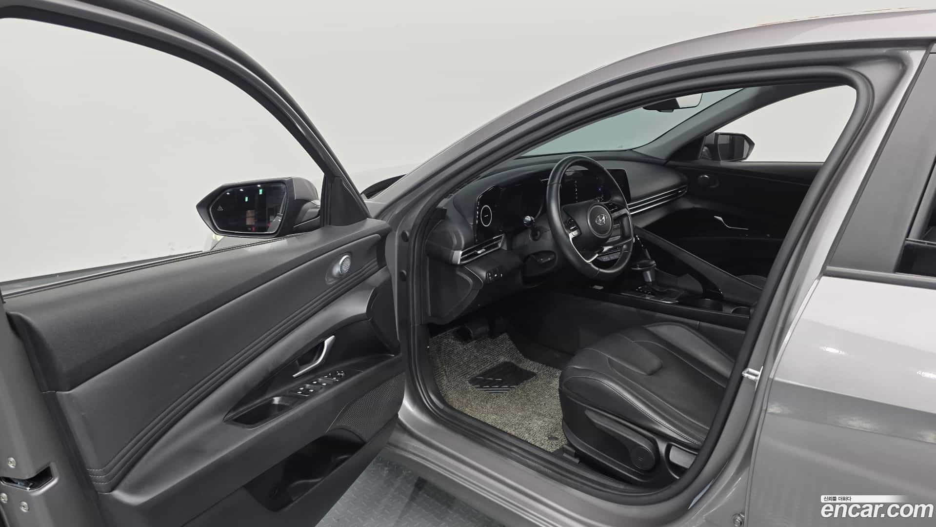 AVANTE Hyundai 2020.3-OPTION-015