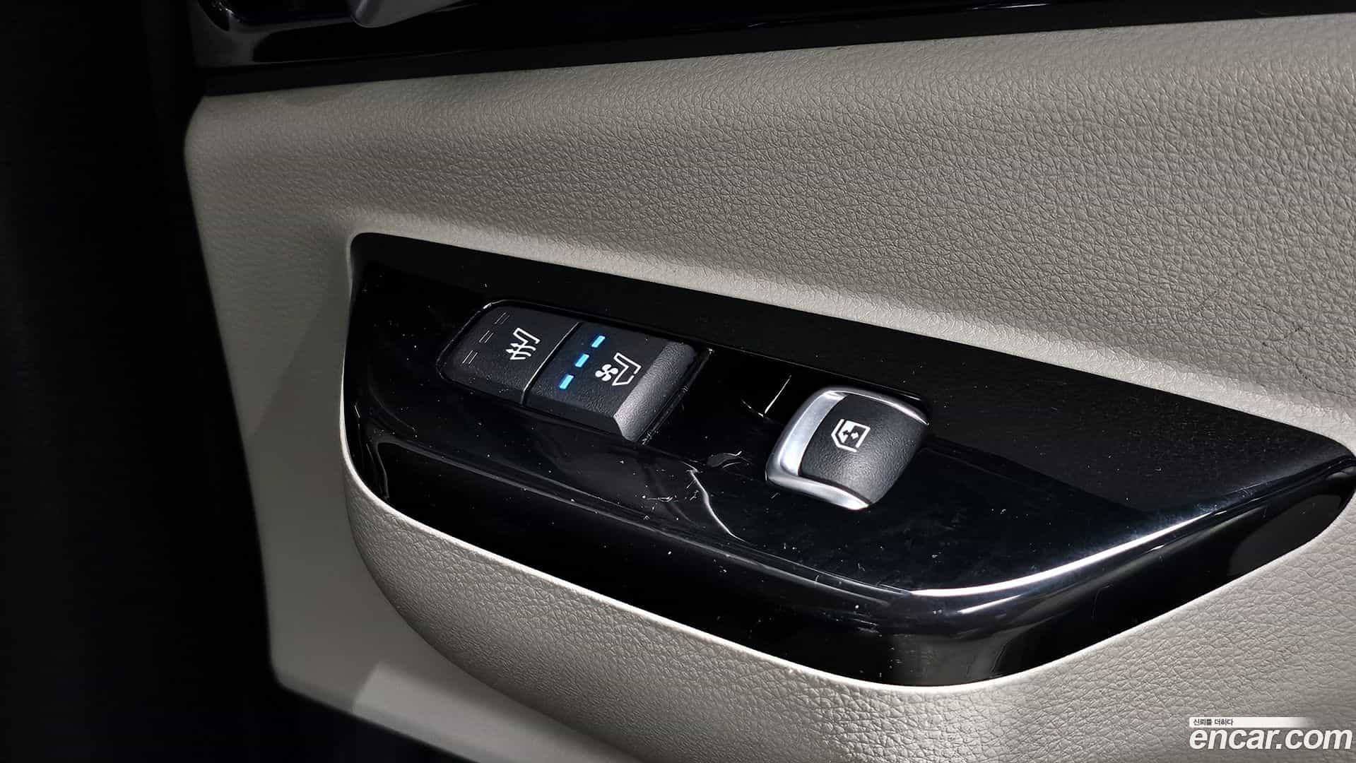 Canival Kia 2021.3-OPTION-021