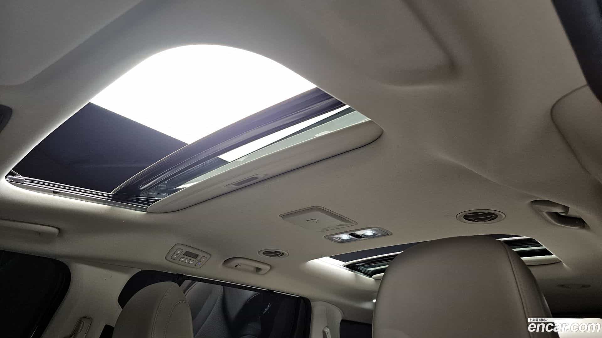 Canival Kia 2021.3-OPTION-023