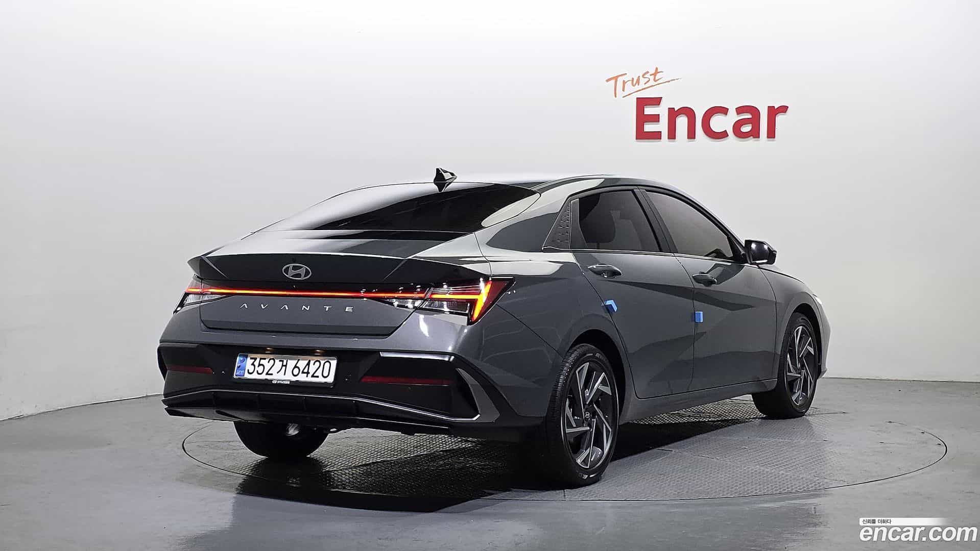 AVANTE Hyundai 2025.0-OUTER-002