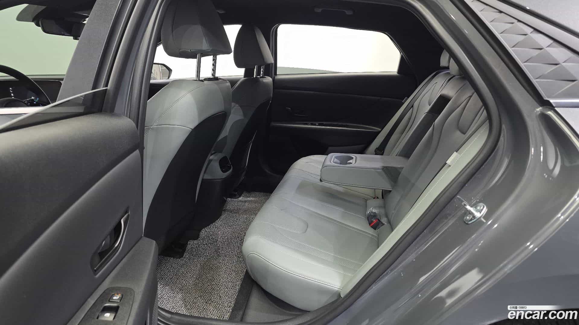AVANTE Hyundai 2025.0-OPTION-015