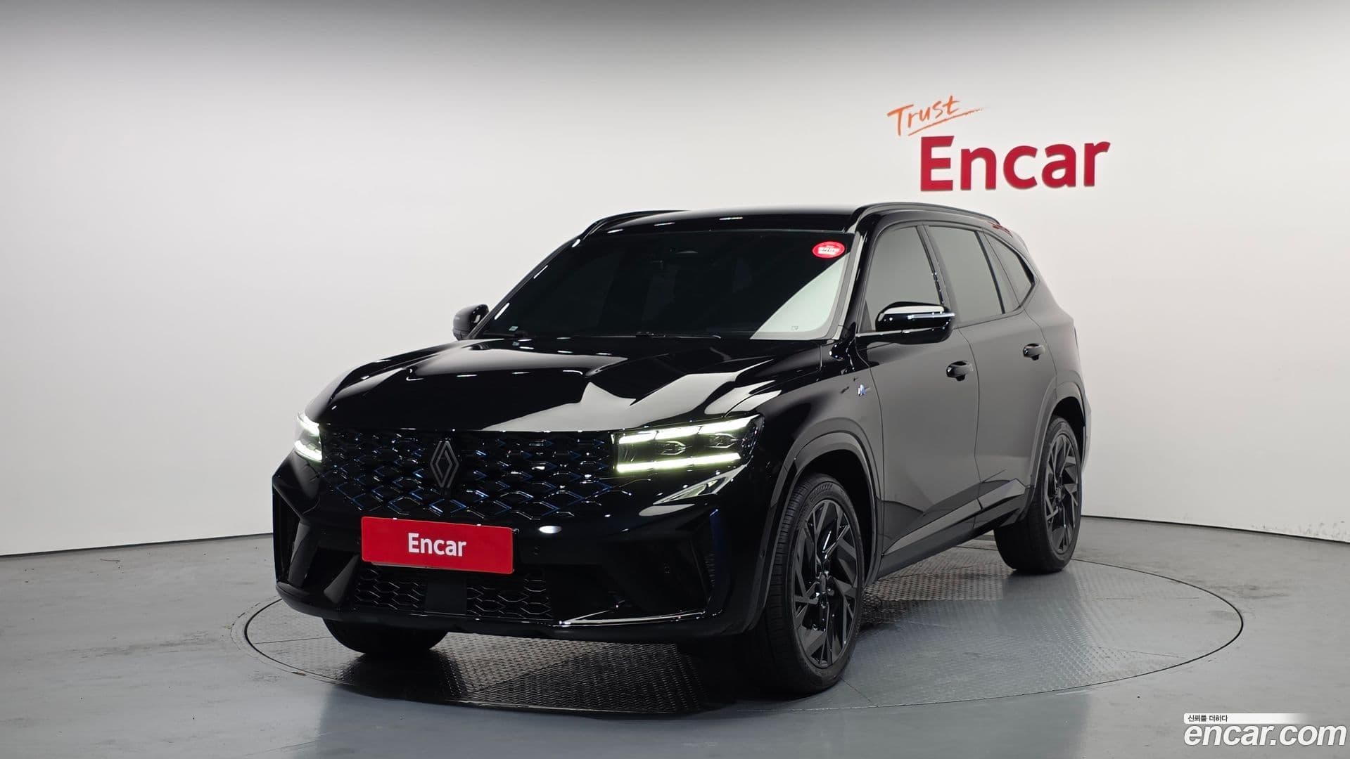 Main__Slider__Photo:Grand Koleos Renault Korea 2025.6-0
