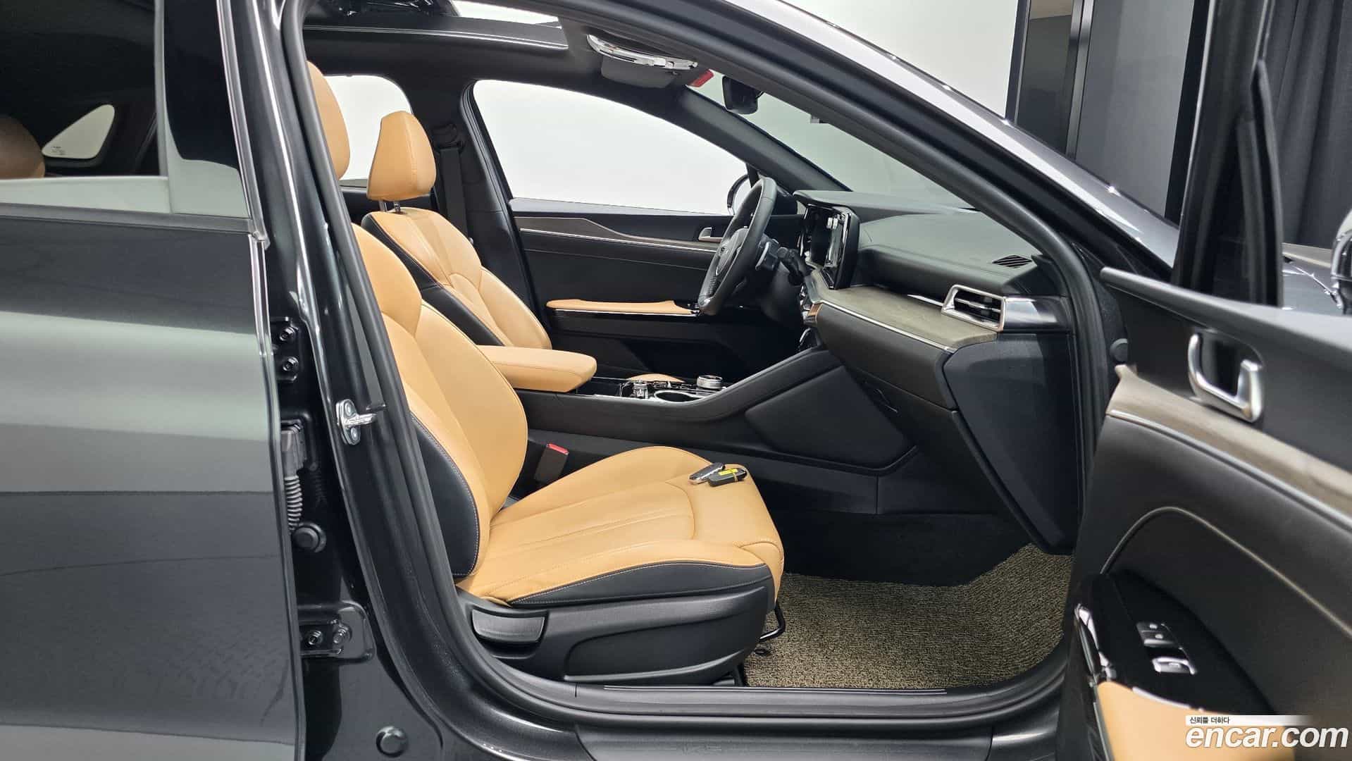 K5 Kia 2023.6-INNER-010